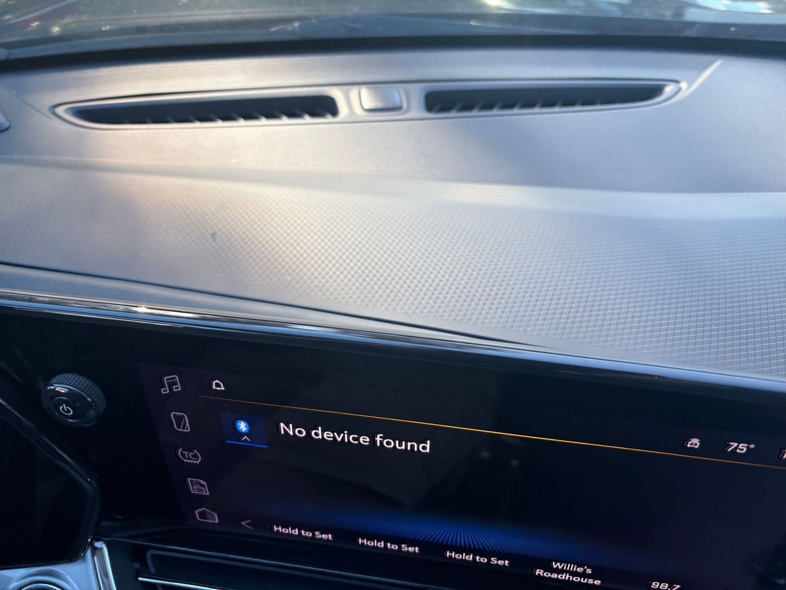 Thumbnail: 2025 Chevrolet Trax - 18