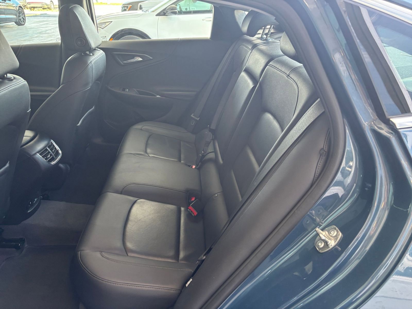 Thumbnail: 2024 Chevrolet Malibu - 25