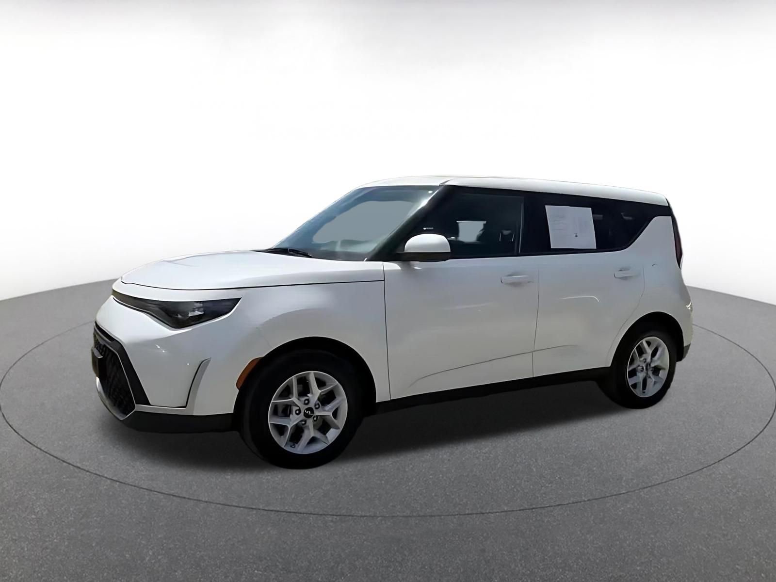 Thumbnail: 2025 Kia Soul - 8