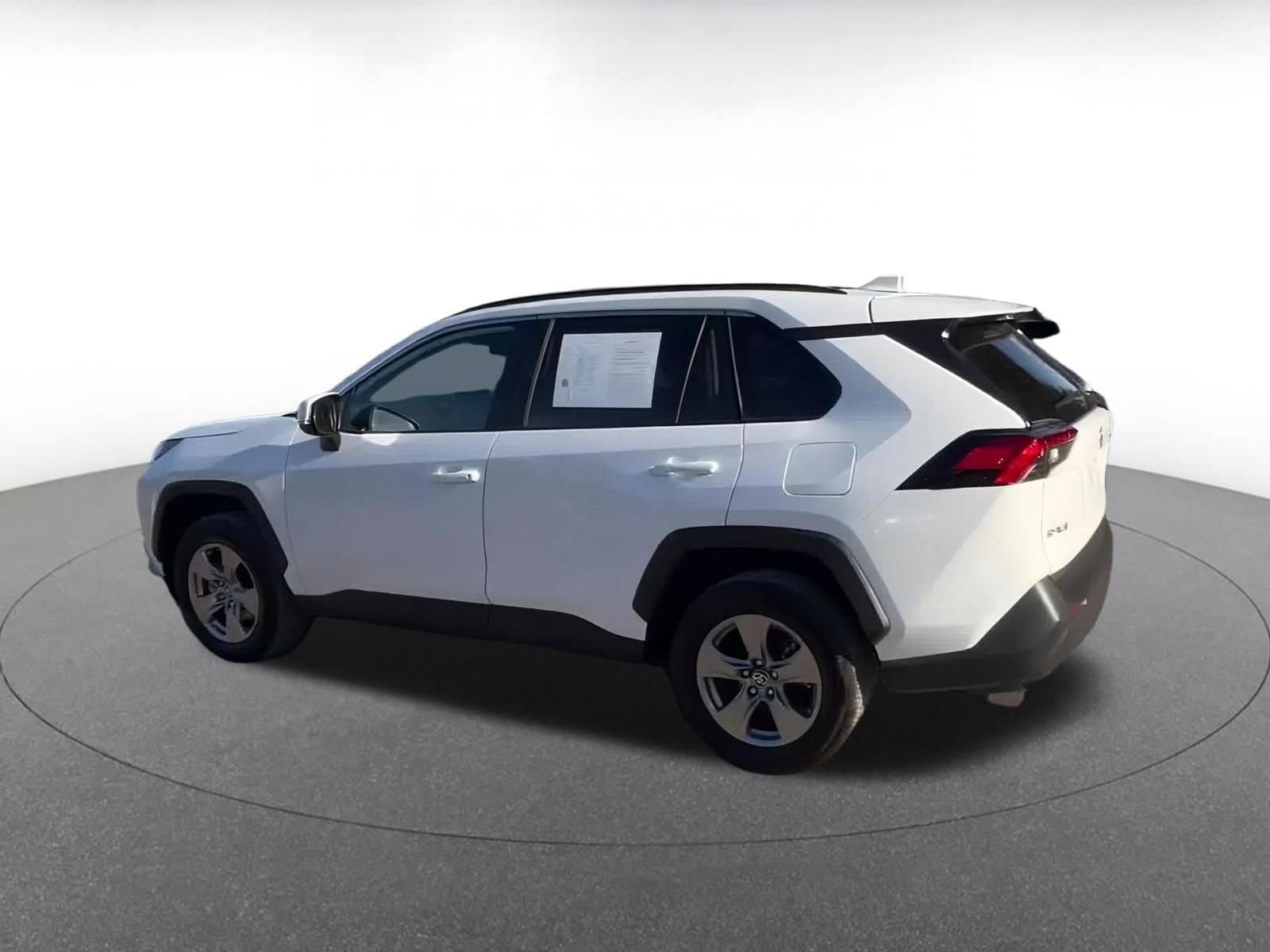Thumbnail: 2025 Toyota RAV4 - 10