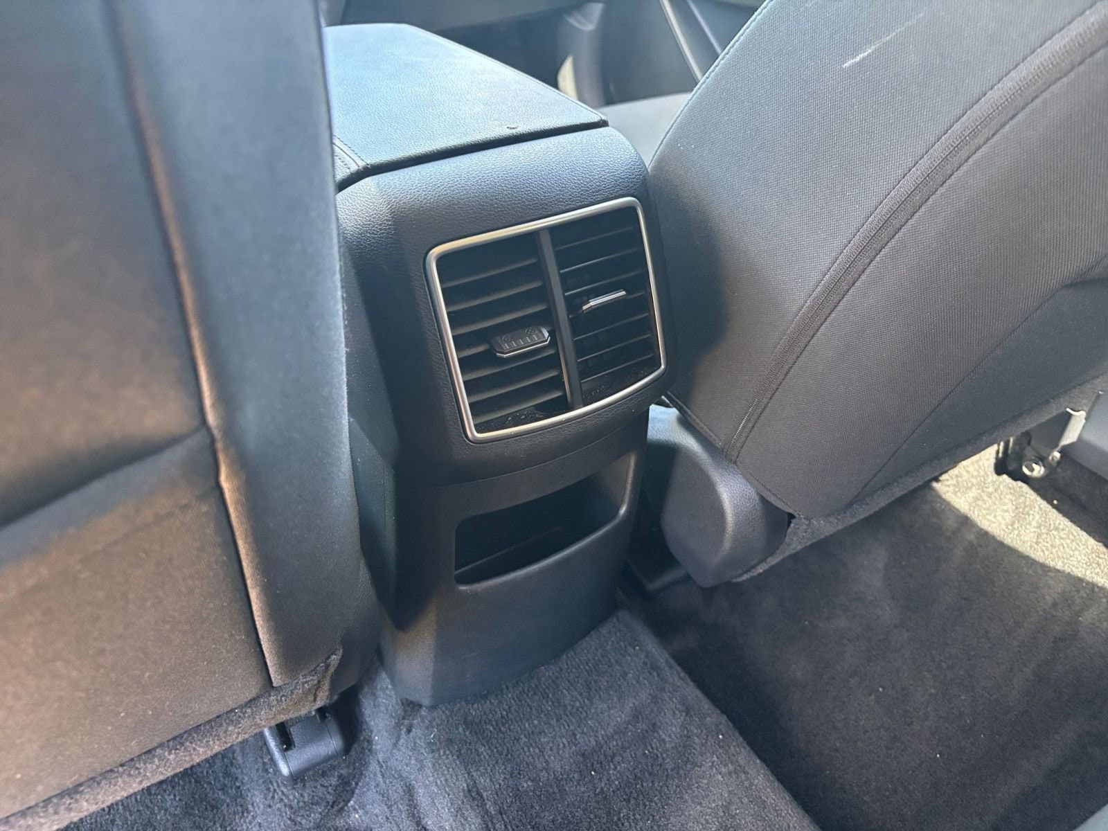 Thumbnail: 2024 Kia Sportage - 24