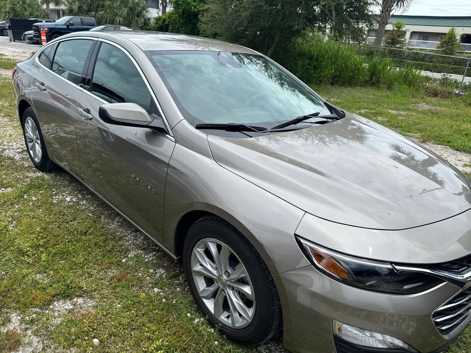 Thumbnail: 2024 Chevrolet Malibu - 2