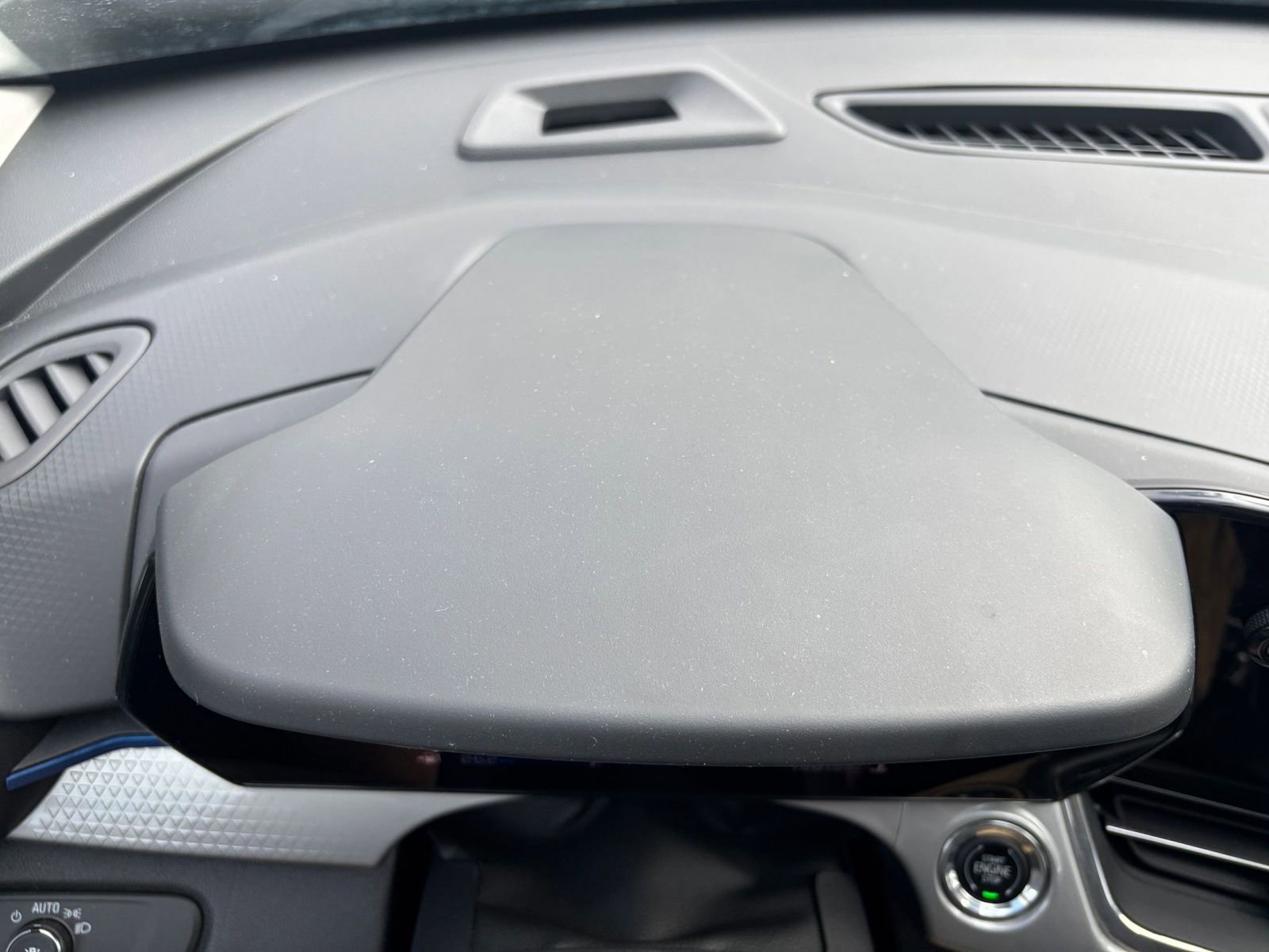 Thumbnail: 2025 Chevrolet Trax - 34