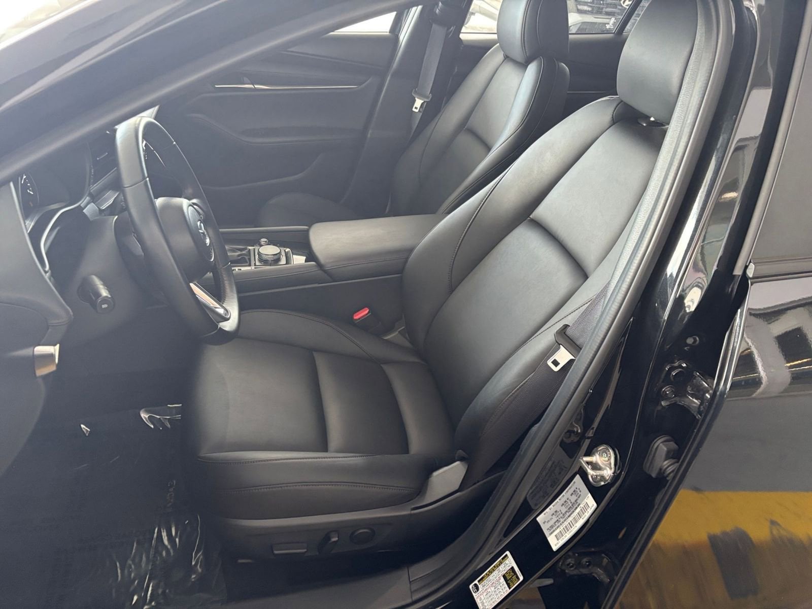 Thumbnail: 2025 Mazda Mazda3 - 35