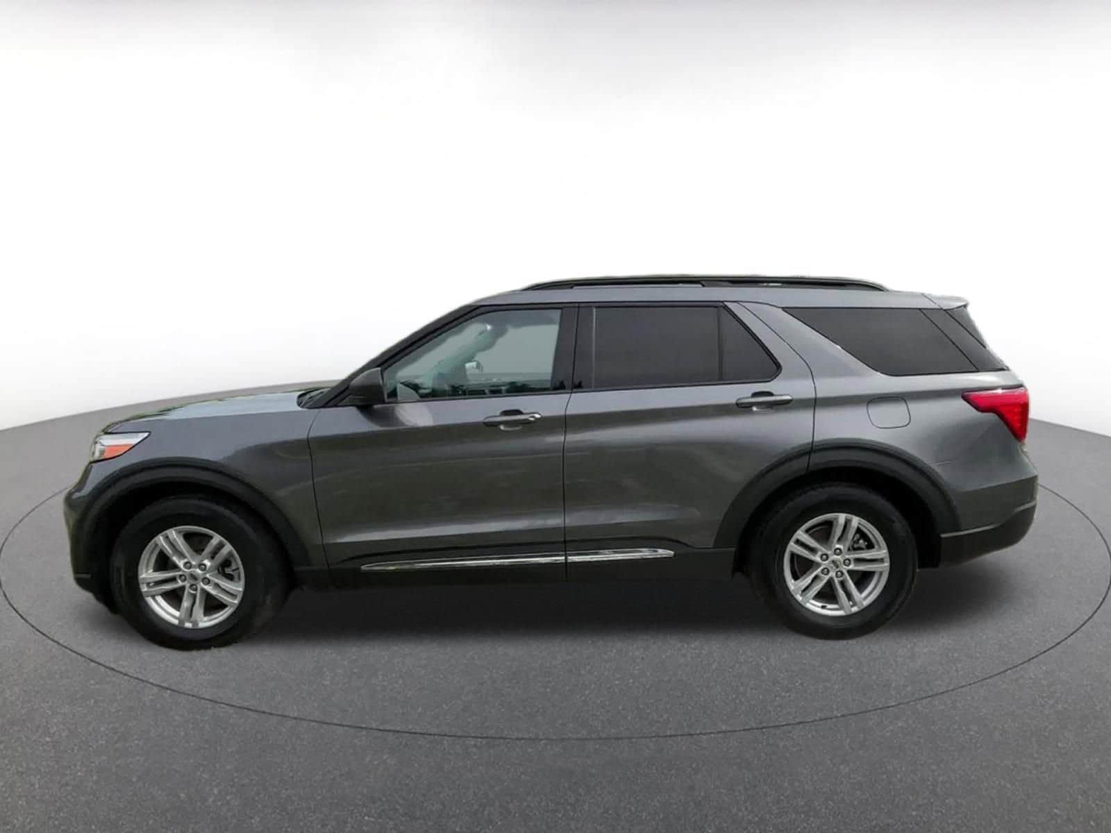 Thumbnail: 2024 Ford Explorer - 9
