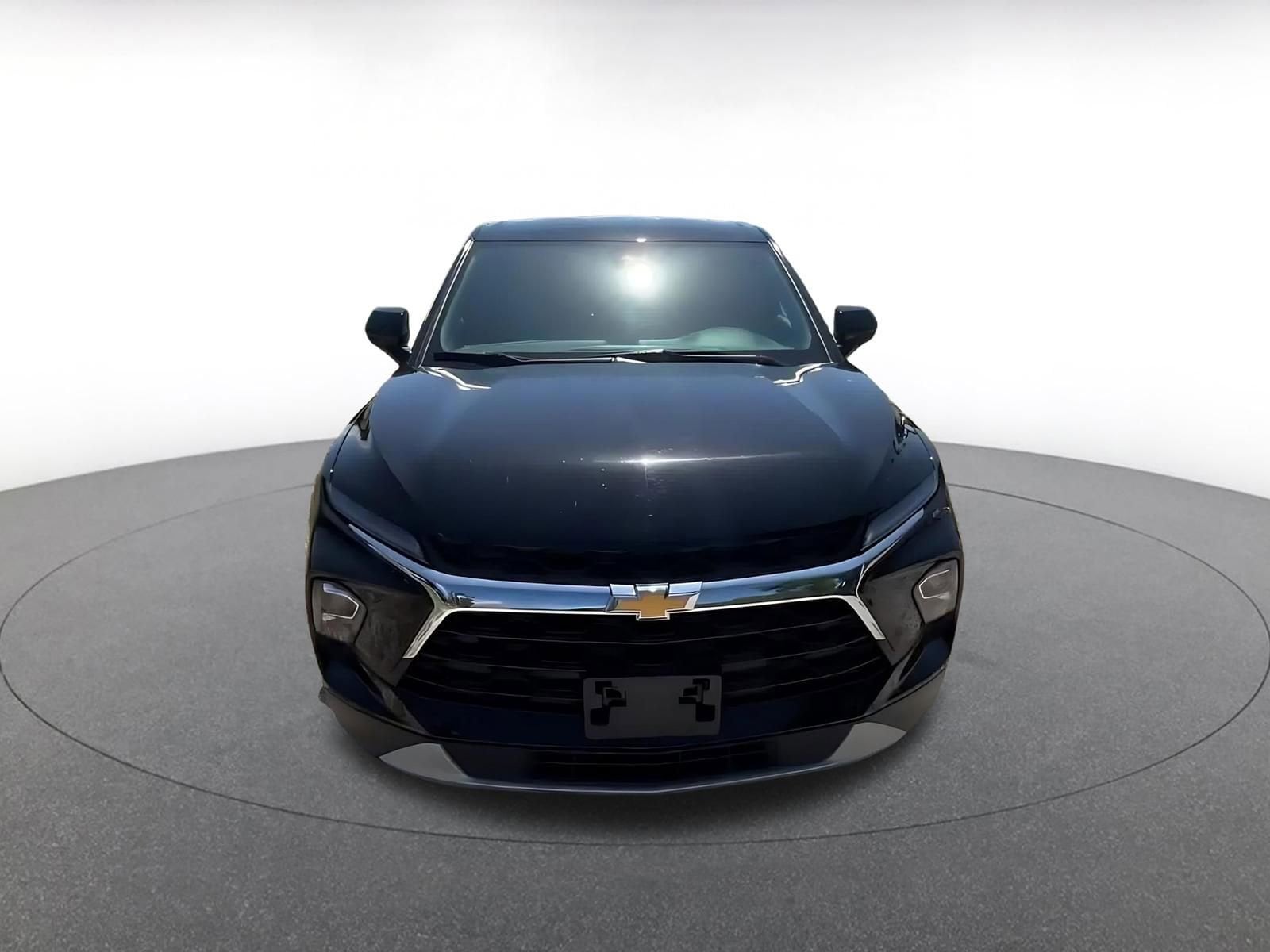 Thumbnail: 2025 Chevrolet Blazer - 4