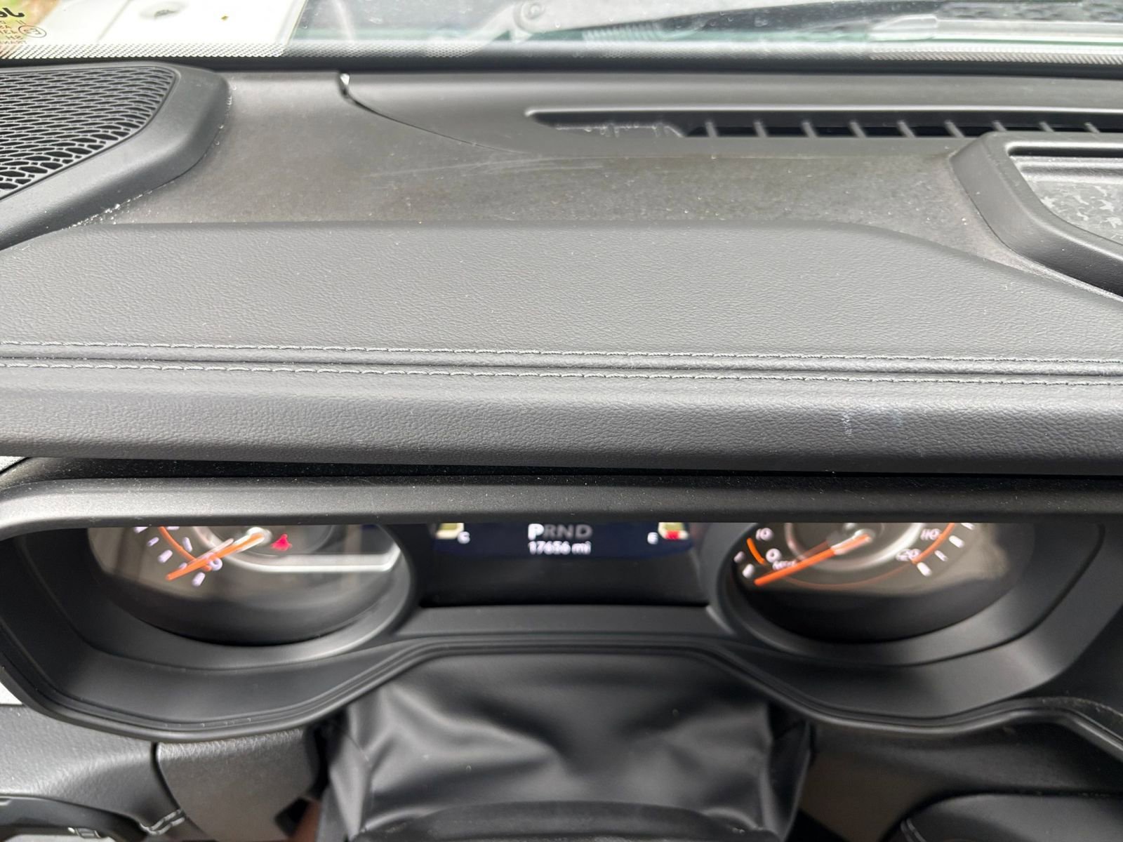 Thumbnail: 2025 Jeep Wrangler - 34