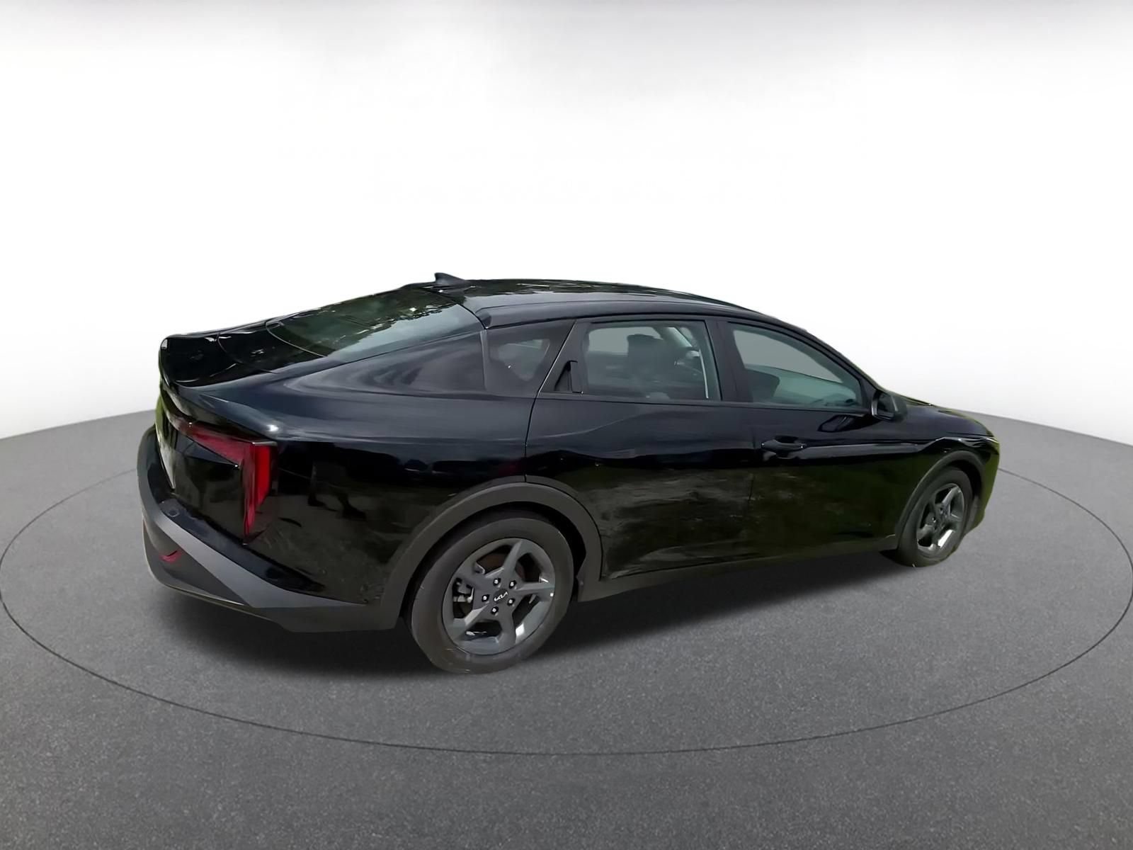 Thumbnail: 2025 Kia K4 - 12