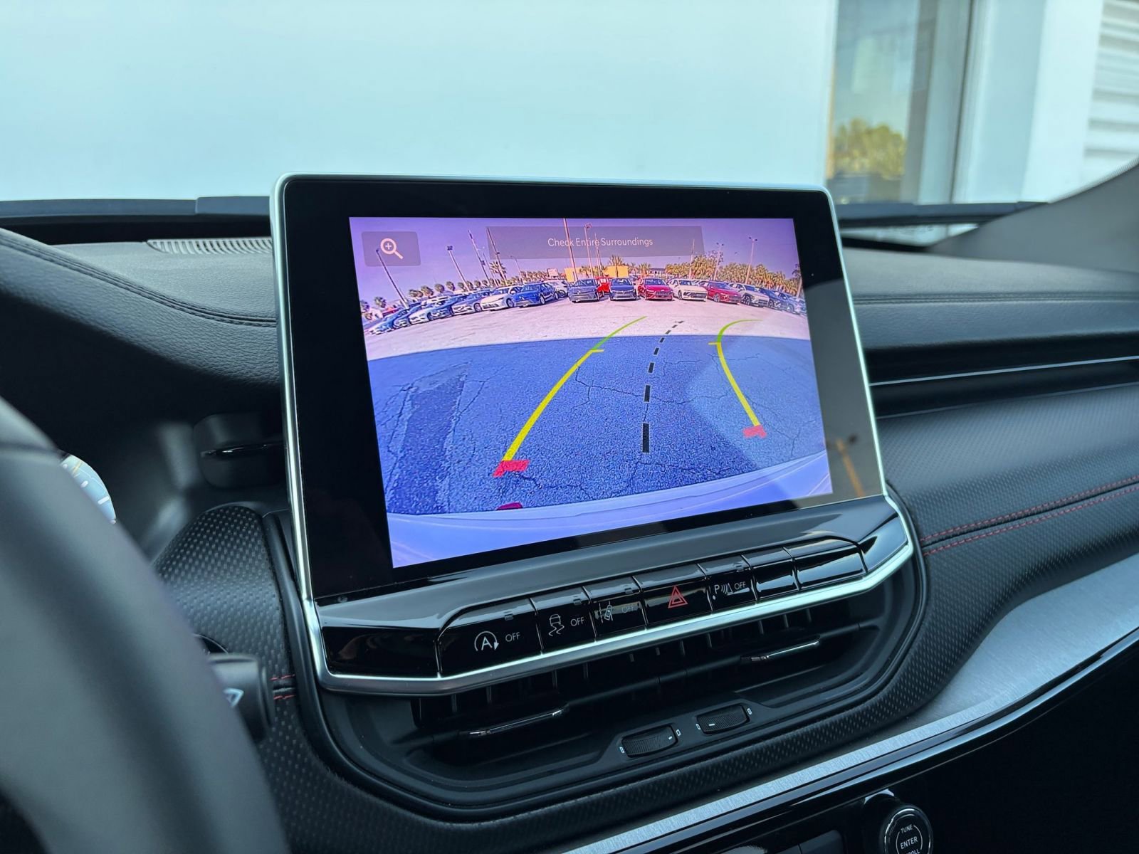 Thumbnail: 2025 Jeep Compass - 17