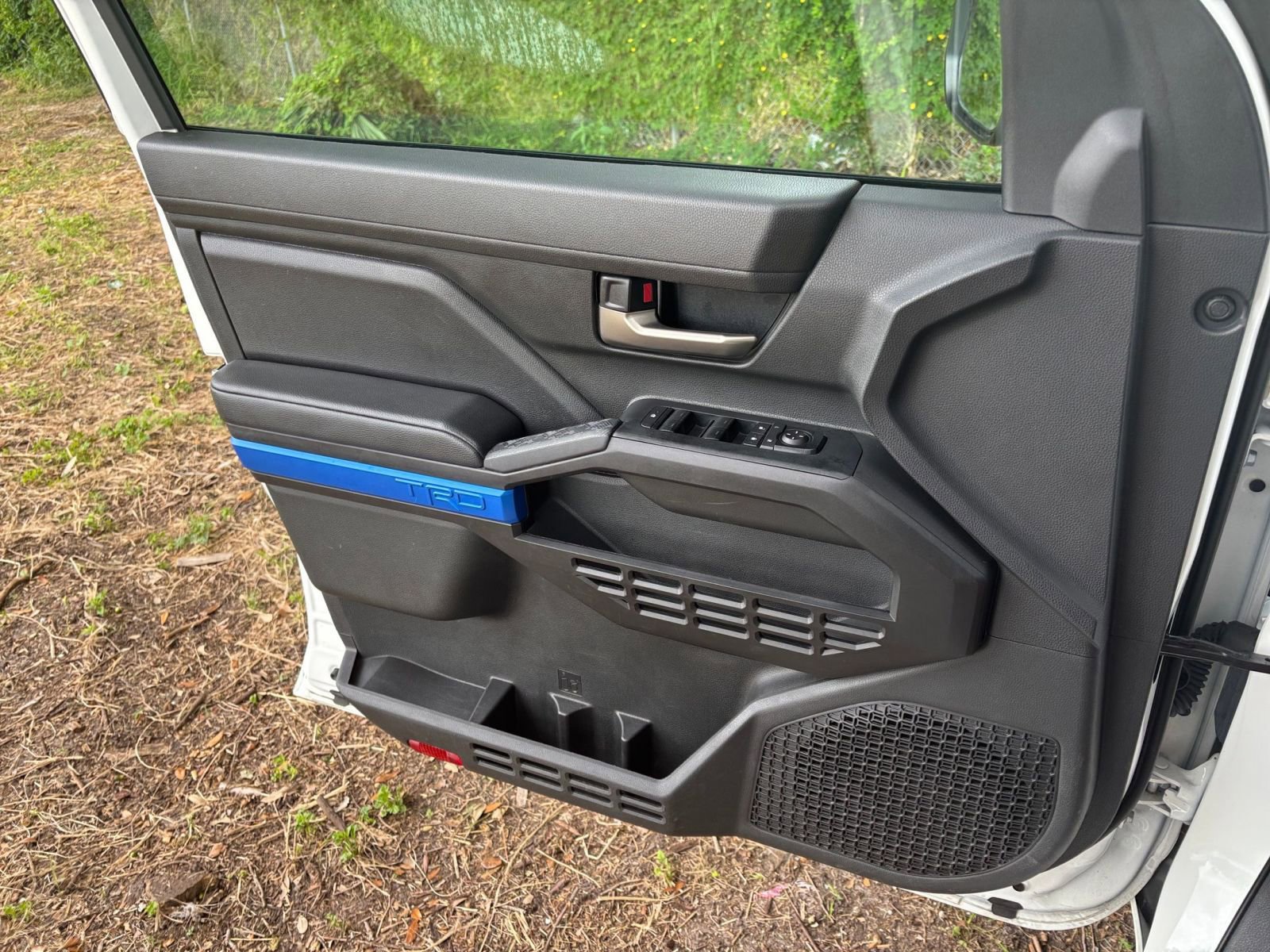 Thumbnail: 2024 Toyota Tacoma - 21