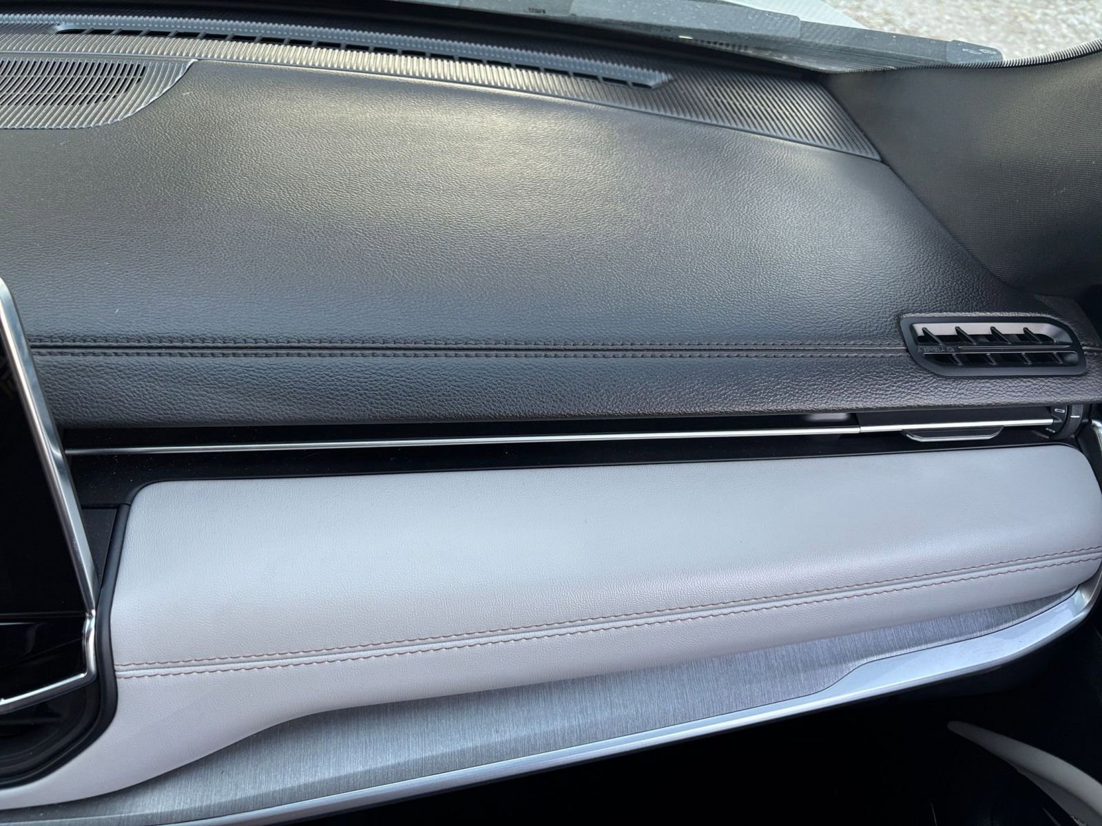 Thumbnail: 2025 Jeep Compass - 35