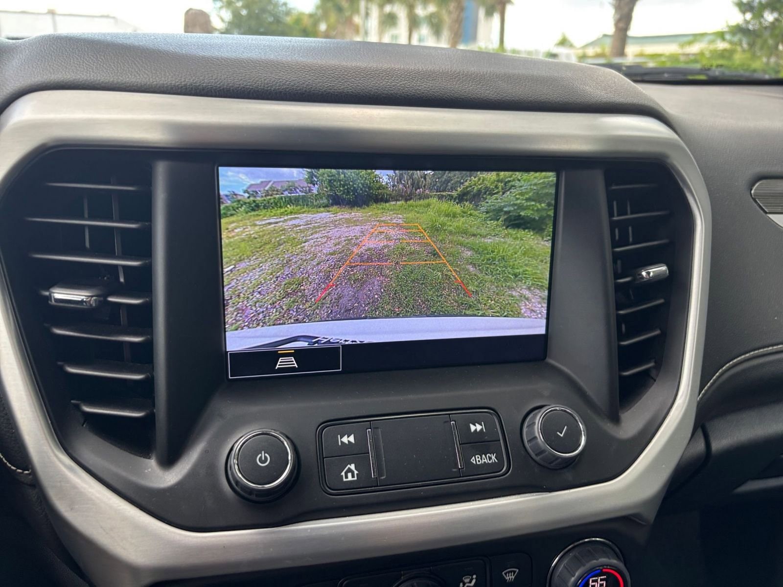 Thumbnail: 2023 GMC Acadia - 14
