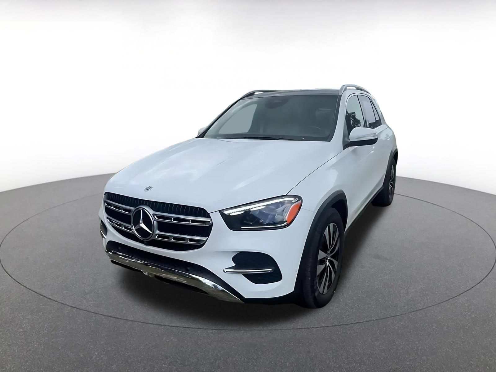 Thumbnail: 2026 Mercedes-Benz GLE - 6