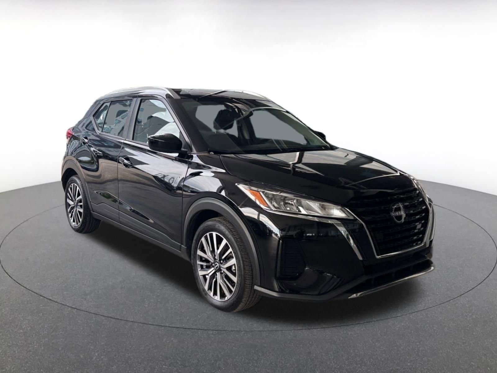 2024 Nissan Kicks