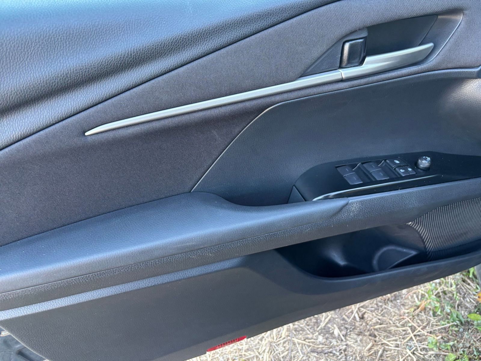 Thumbnail: 2025 Toyota Camry - 20