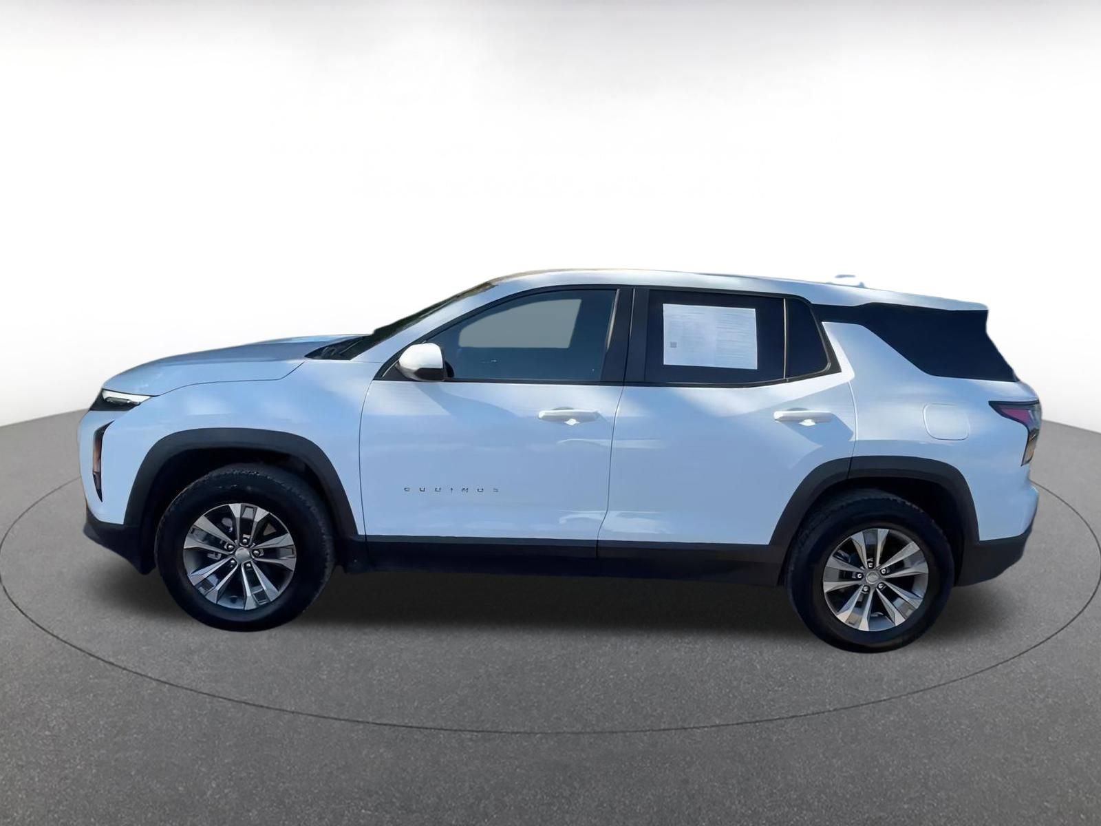 Thumbnail: 2025 Chevrolet Equinox - 9