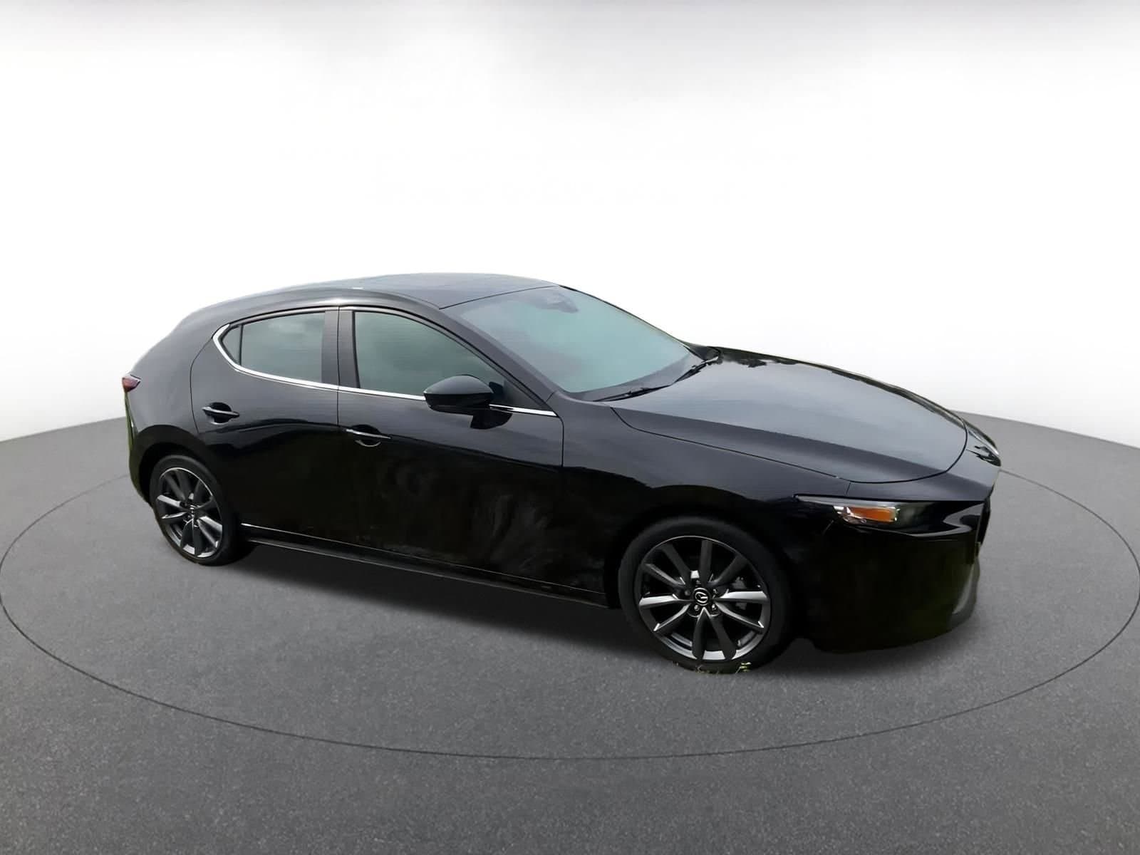 Thumbnail: 2024 Mazda Mazda3 - 2