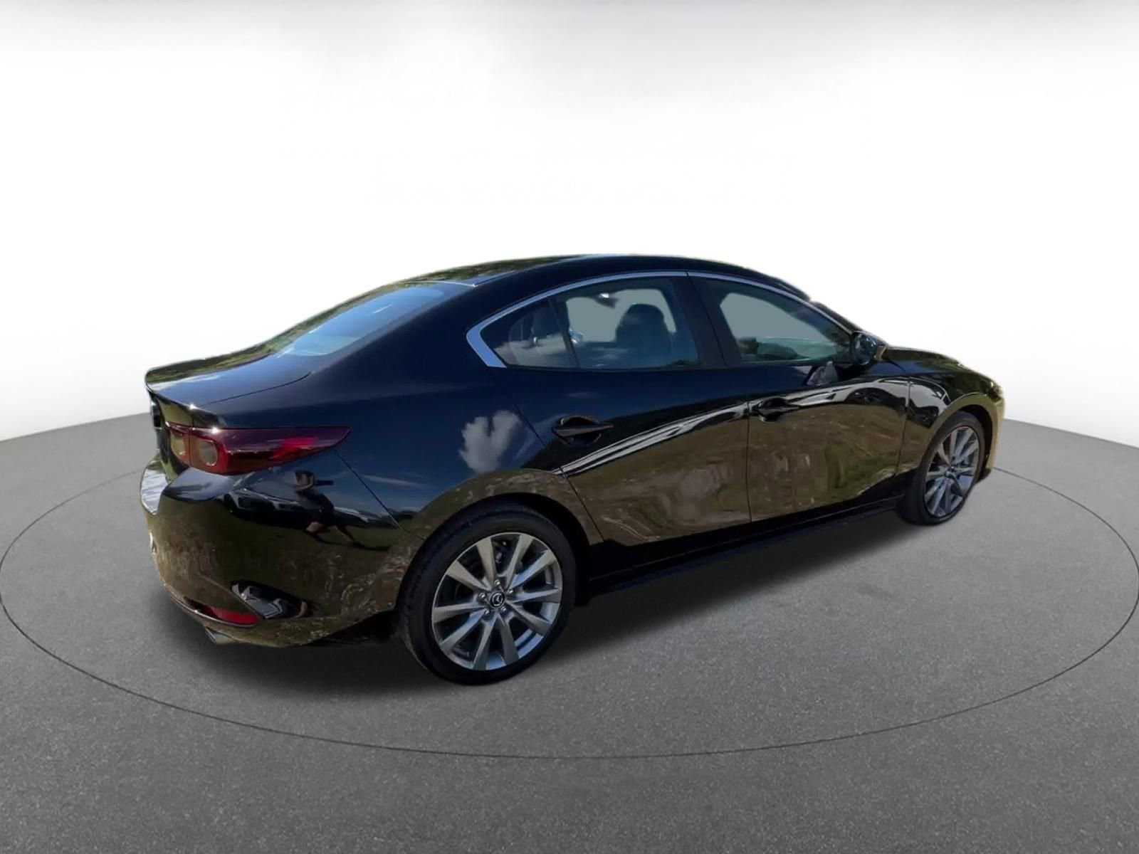 Thumbnail: 2025 Mazda Mazda3 - 14