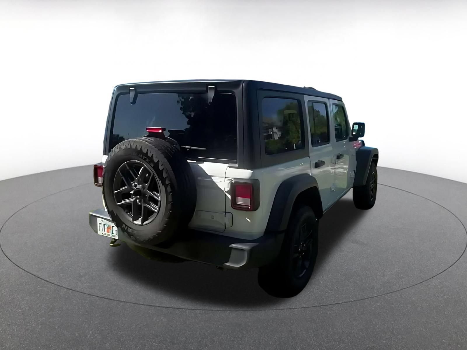 Thumbnail: 2025 Jeep Wrangler - 14