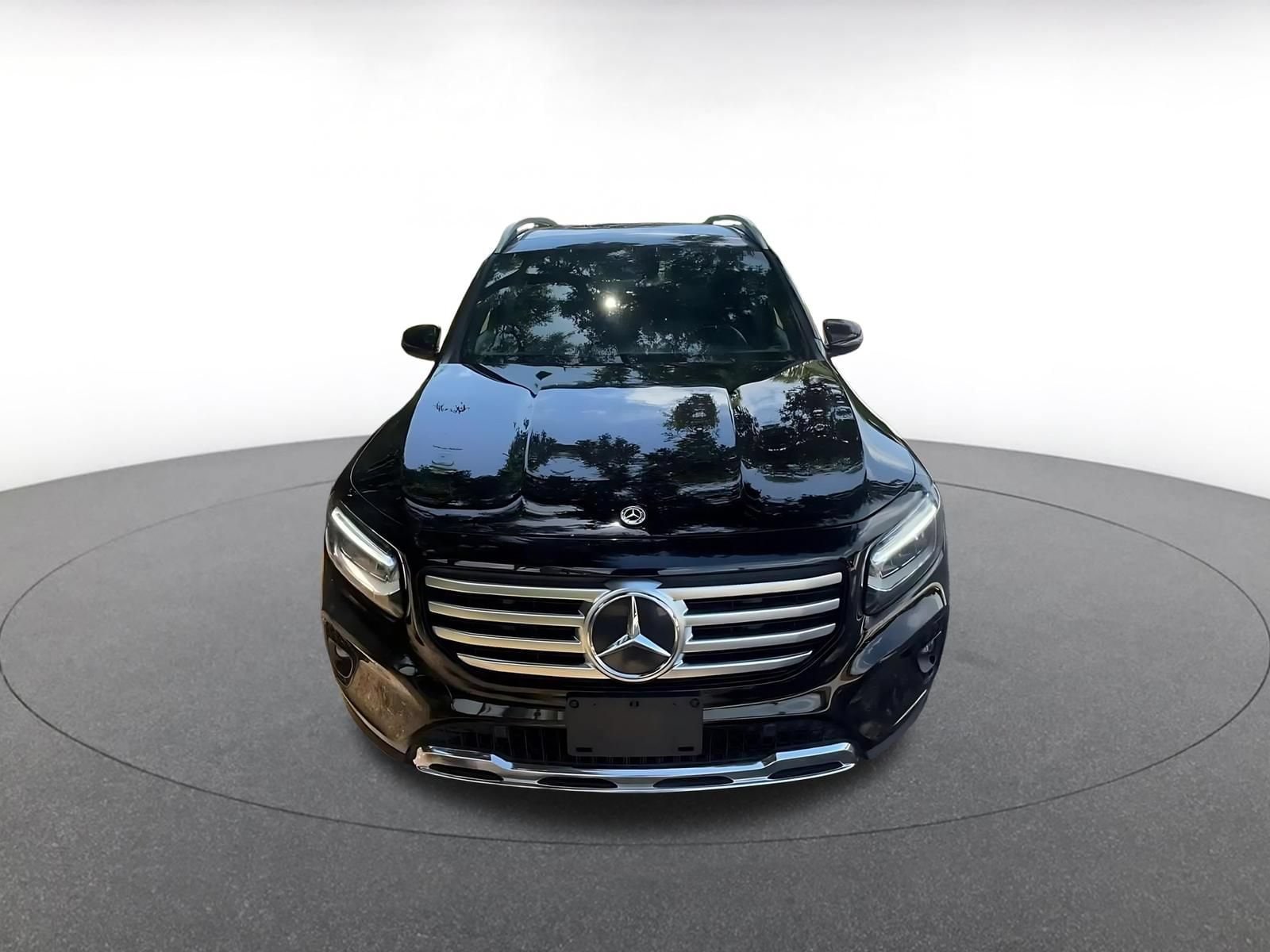 Thumbnail: 2025 Mercedes-Benz GLB - 4
