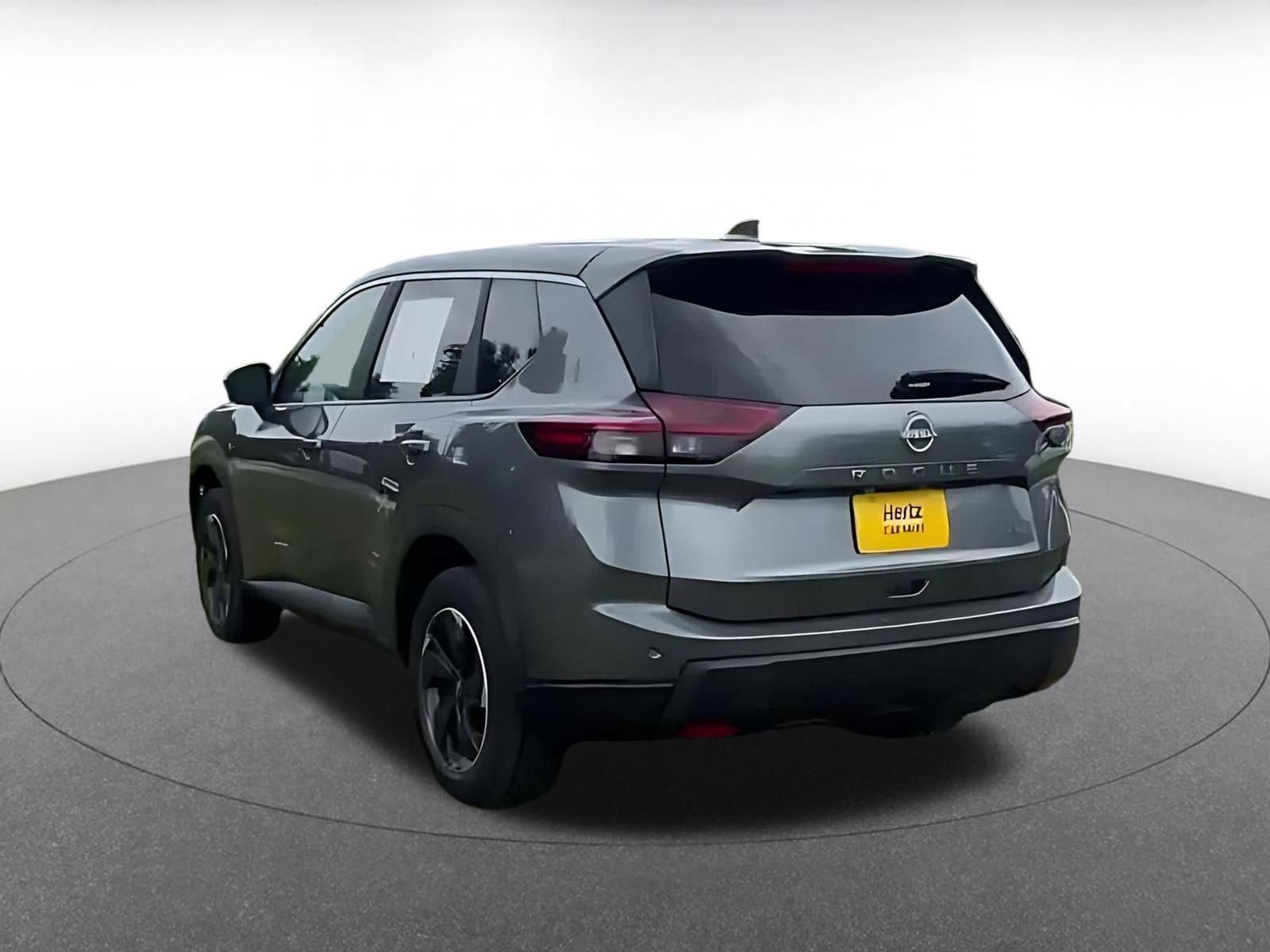Thumbnail: 2025 Nissan Rogue - 11