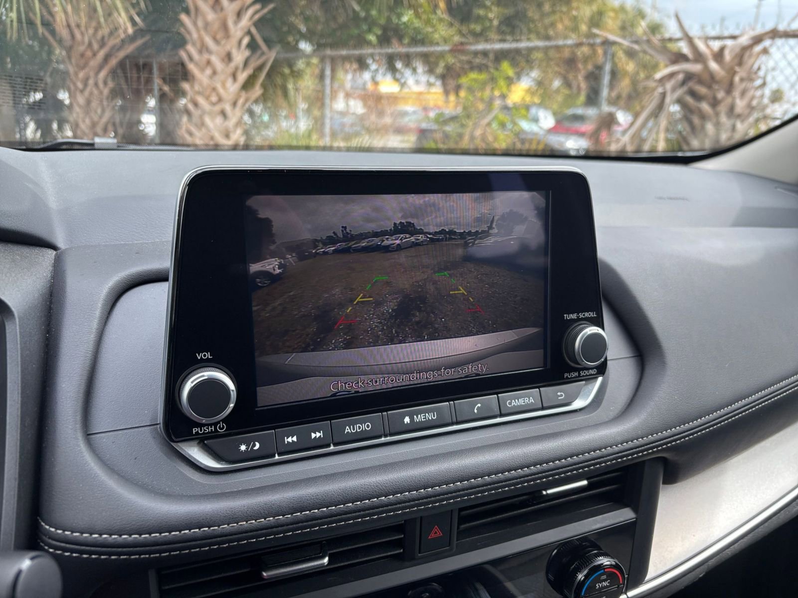 Thumbnail: 2025 Nissan Rogue - 25