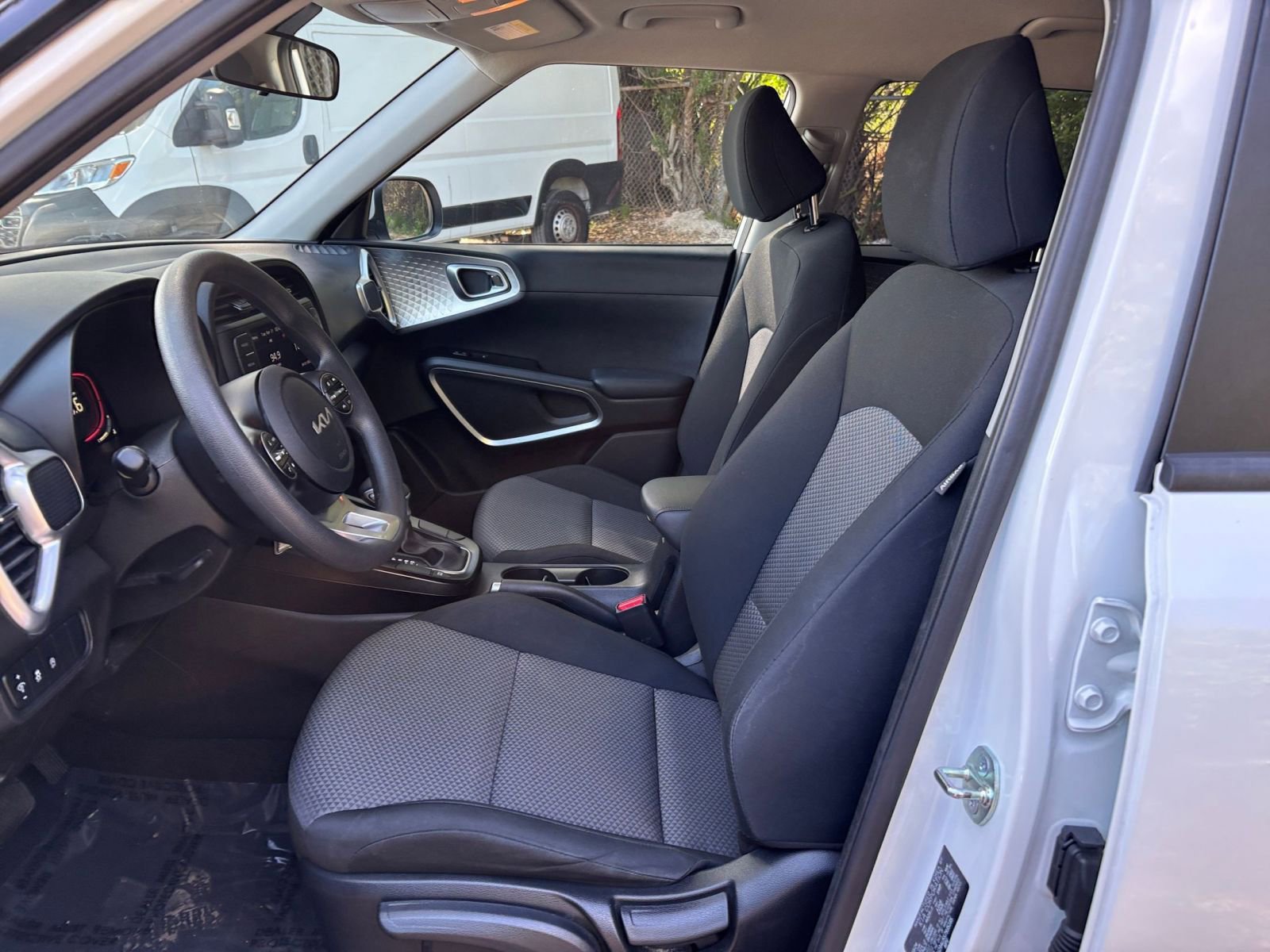 Thumbnail: 2025 Kia Soul - 25