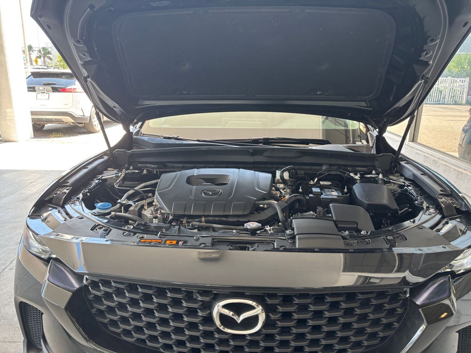 Thumbnail: 2025 Mazda CX-50 - 32