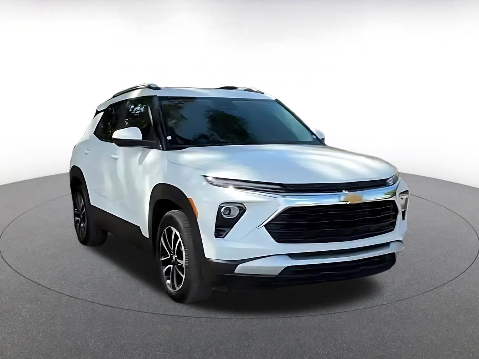 Thumbnail: 2025 Chevrolet TrailBlazer - 1