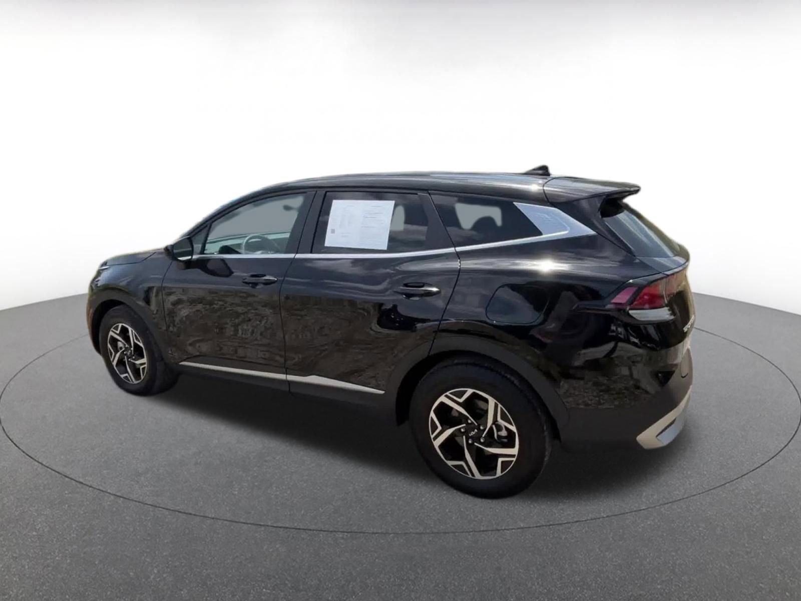 Thumbnail: 2025 Kia Sportage - 11