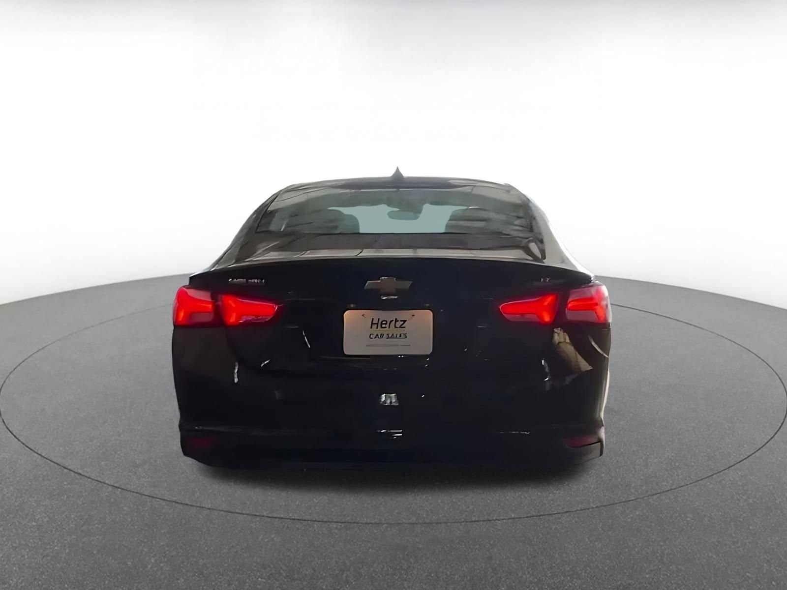 Thumbnail: 2024 Chevrolet Malibu - 12