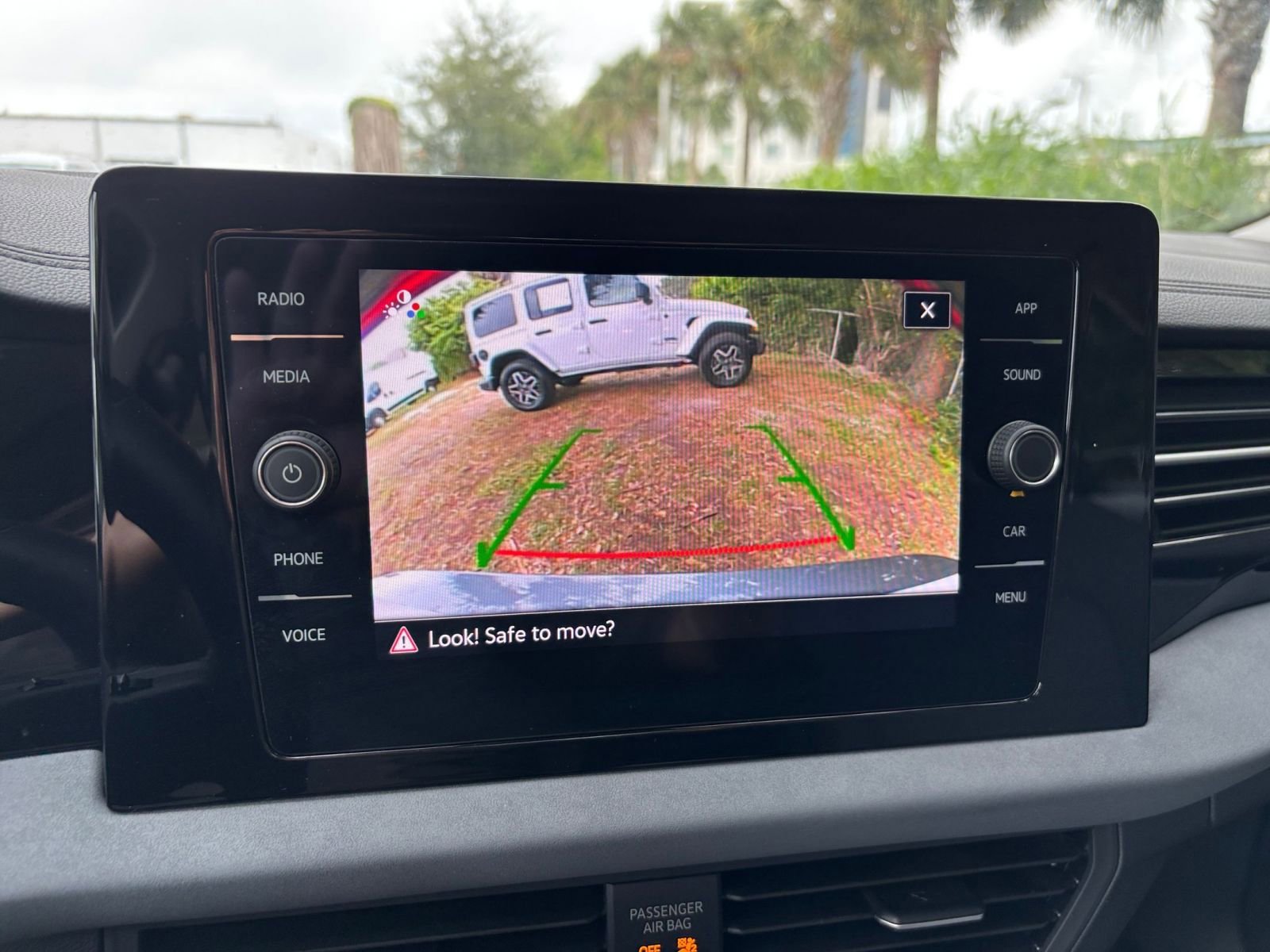 Thumbnail: 2025 Volkswagen Jetta - 20