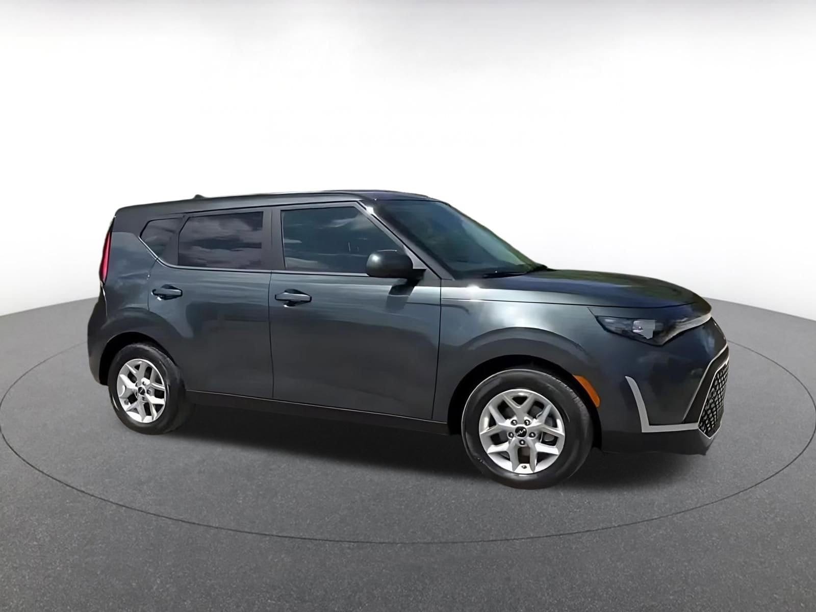 Thumbnail: 2025 Kia Soul - 2
