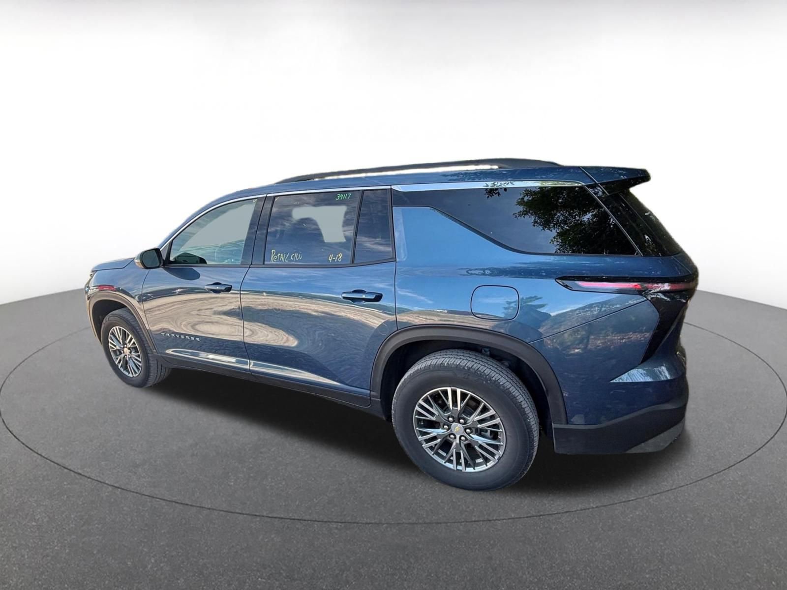 Thumbnail: 2025 Chevrolet Traverse - 6