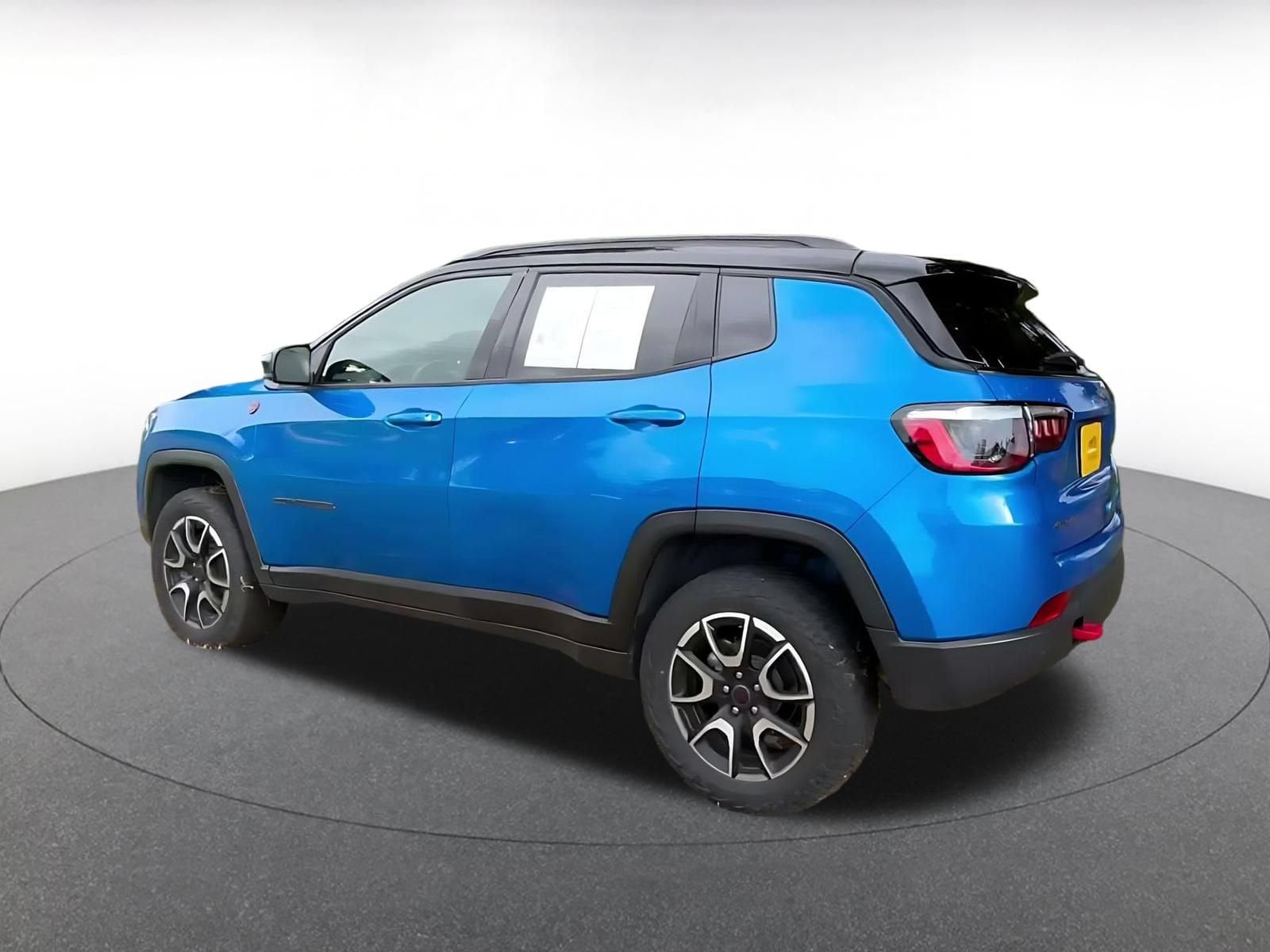 Thumbnail: 2025 Jeep Compass - 8