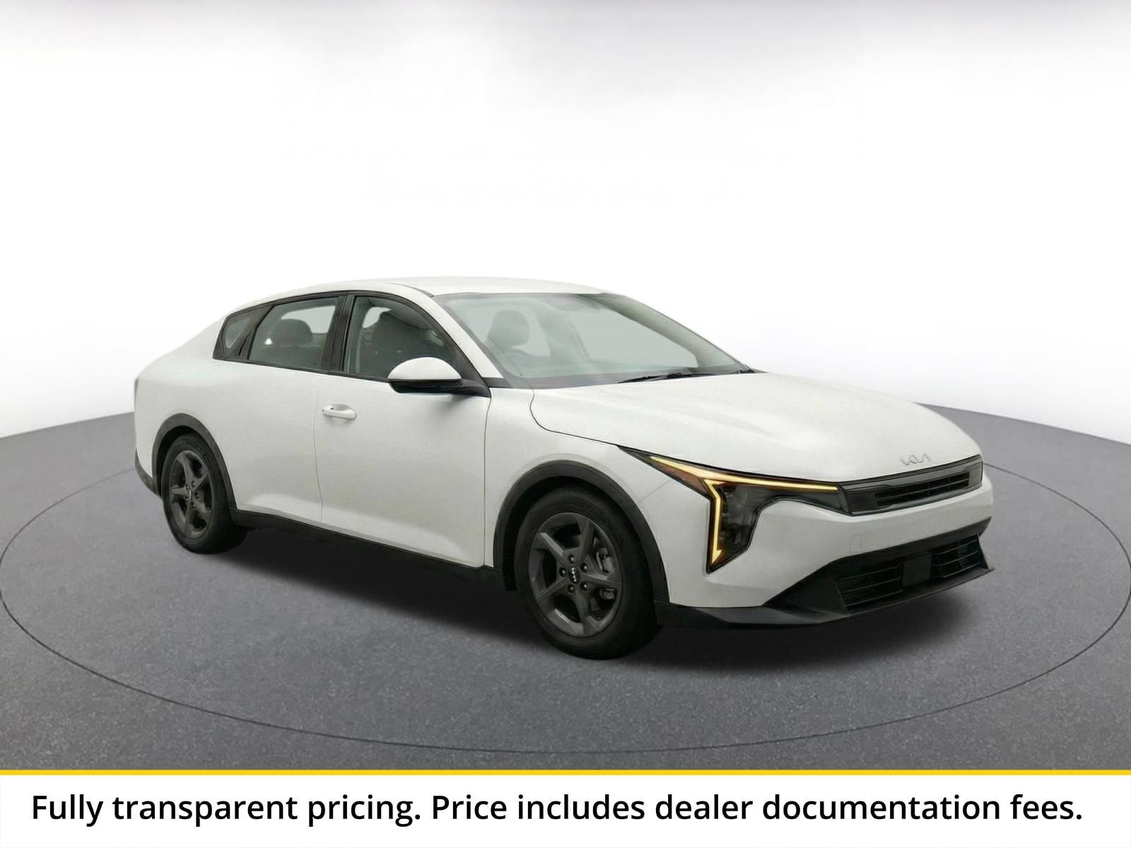 Thumbnail: 2025 Kia K4 - 1