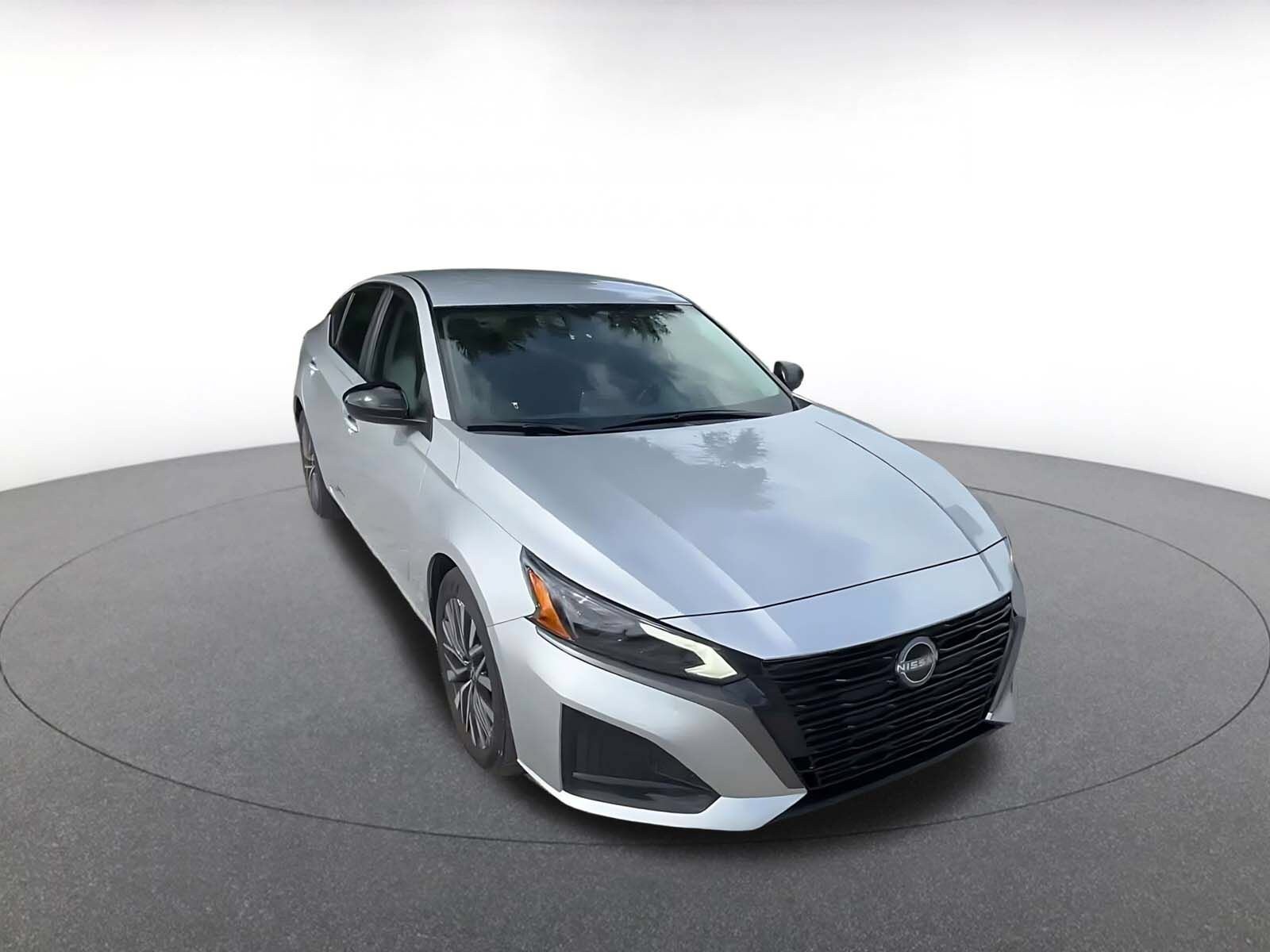 Thumbnail: 2026 Nissan Altima - 4