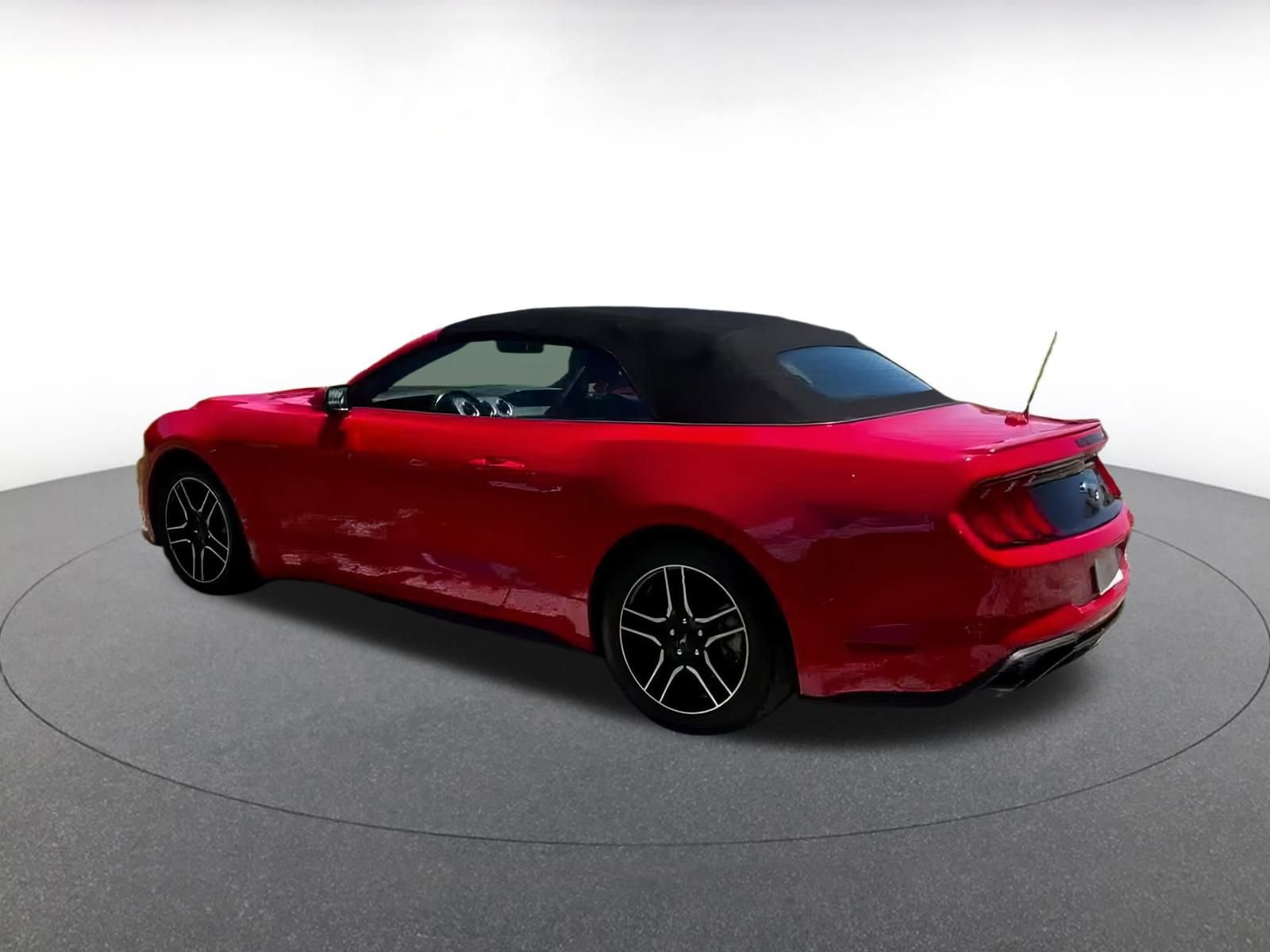Thumbnail: 2023 Ford Mustang - 10