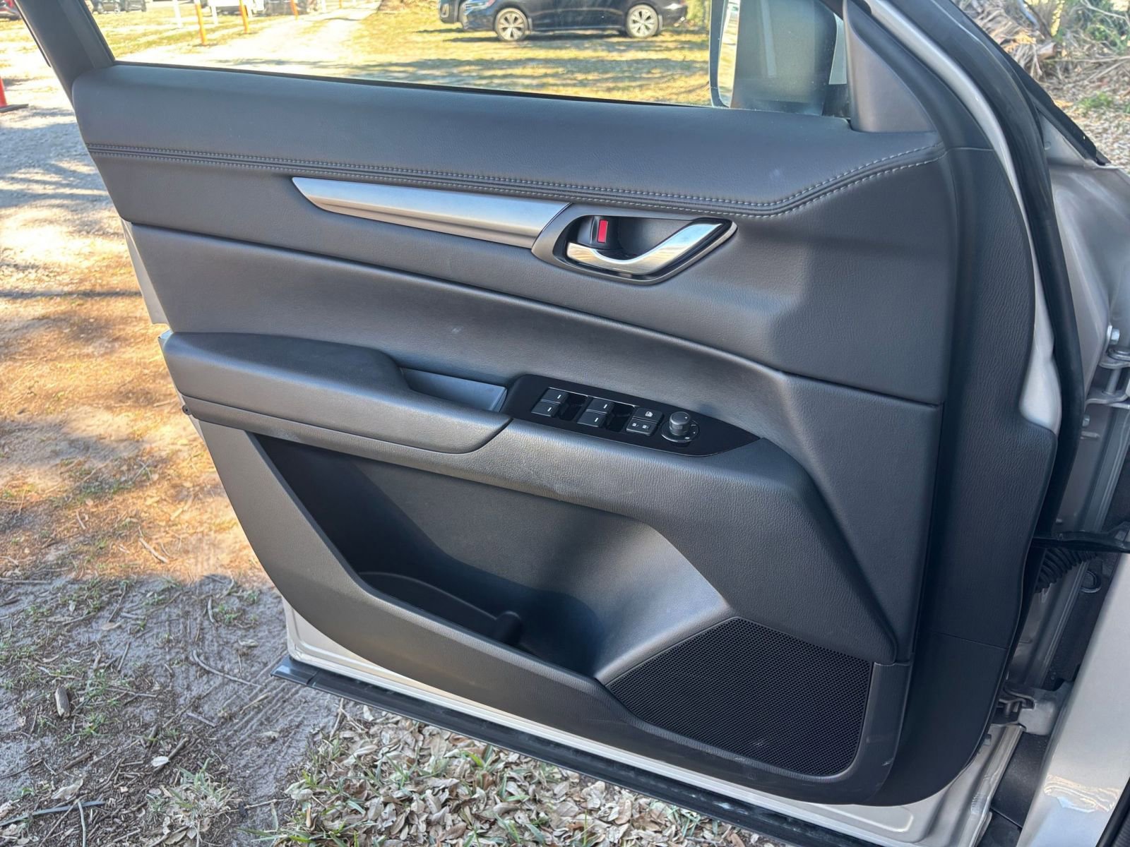 Thumbnail: 2025 Mazda CX-5 - 18