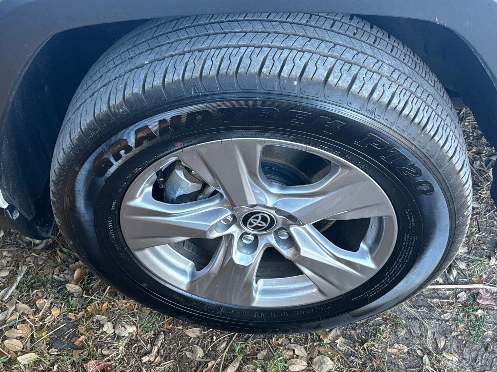 Thumbnail: 2025 Toyota RAV4 - 30