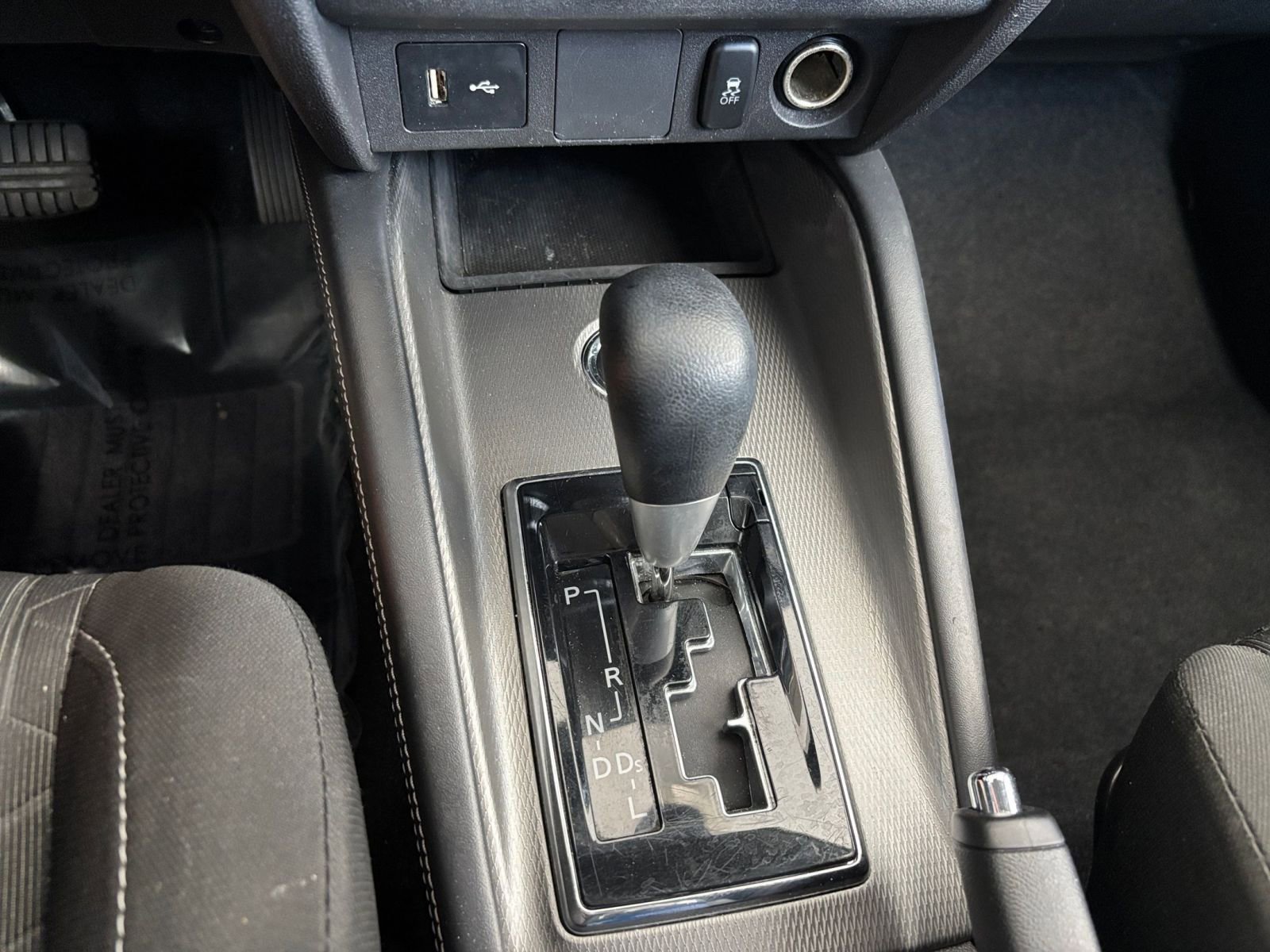 Thumbnail: 2022 Mitsubishi Outlander Sport - 35