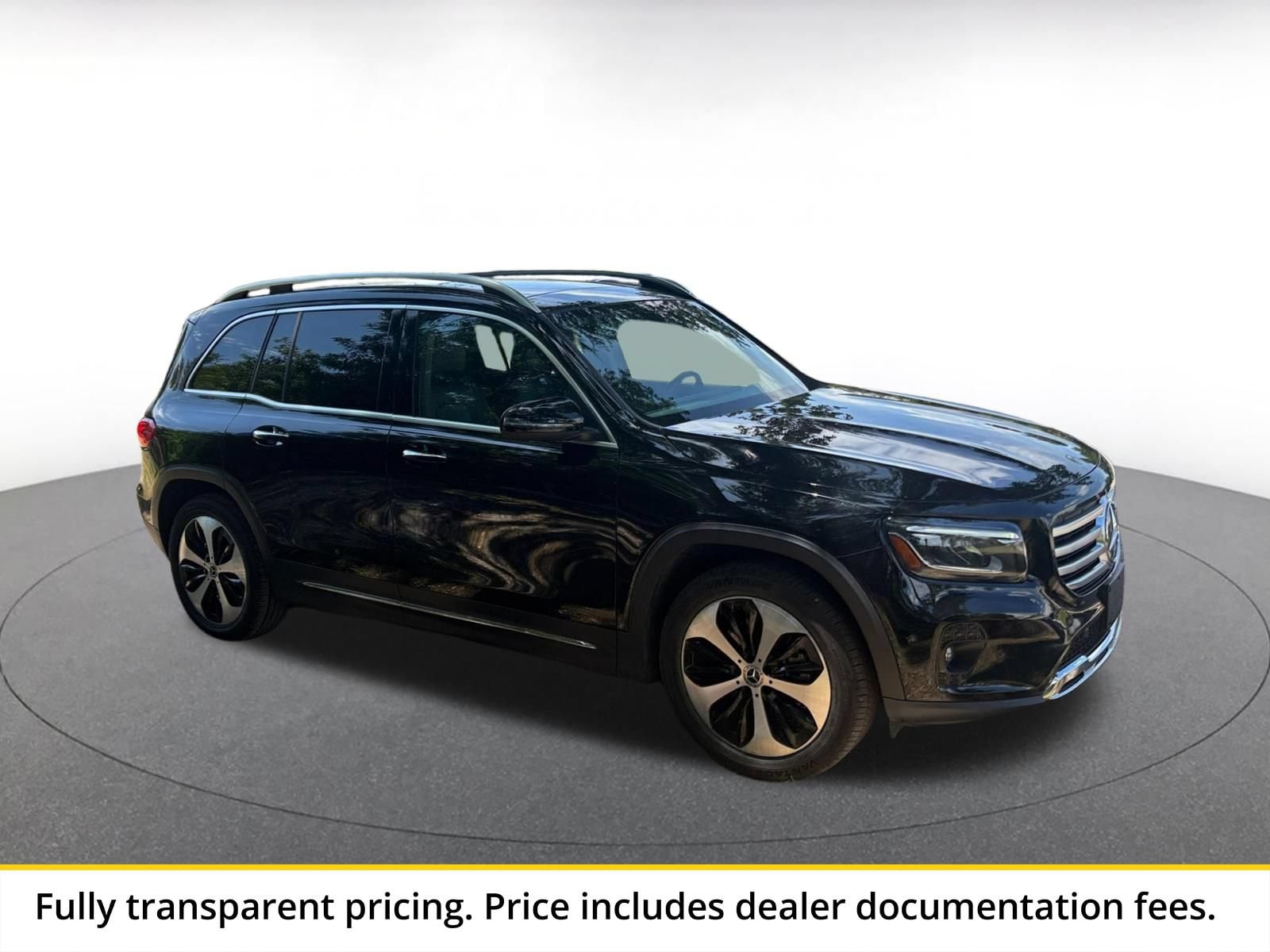 Thumbnail: 2025 Mercedes-Benz GLB - 1