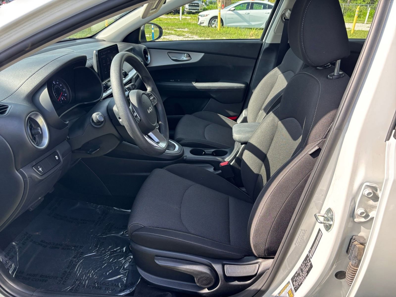 Thumbnail: 2024 Kia Forte - 20