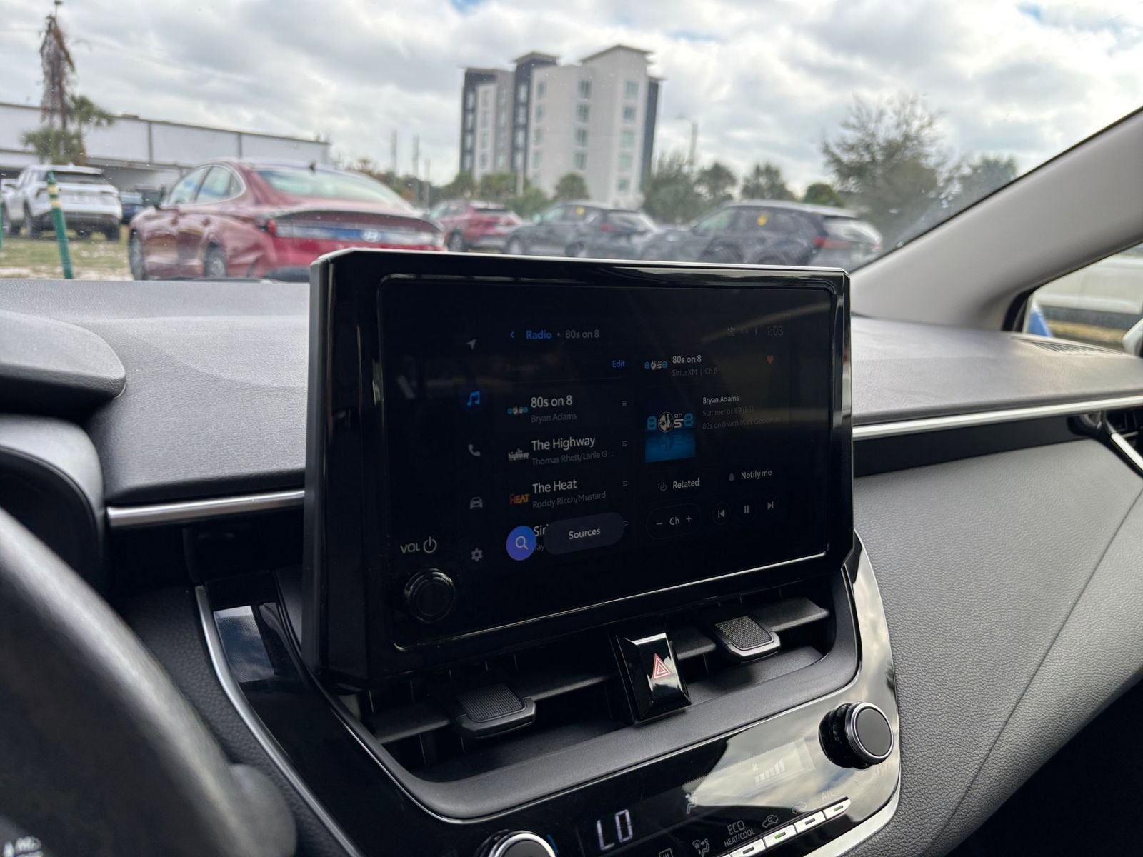 Thumbnail: 2025 Toyota Corolla - 21