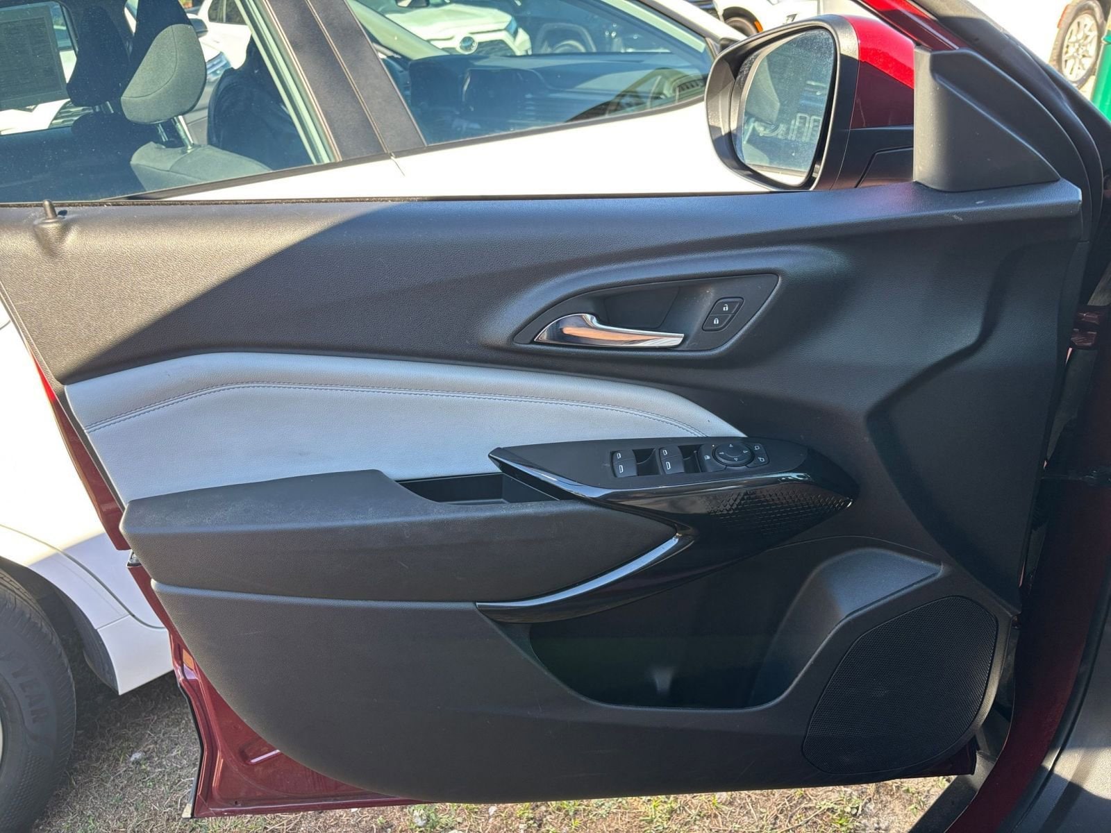 Thumbnail: 2025 Chevrolet Trax - 20