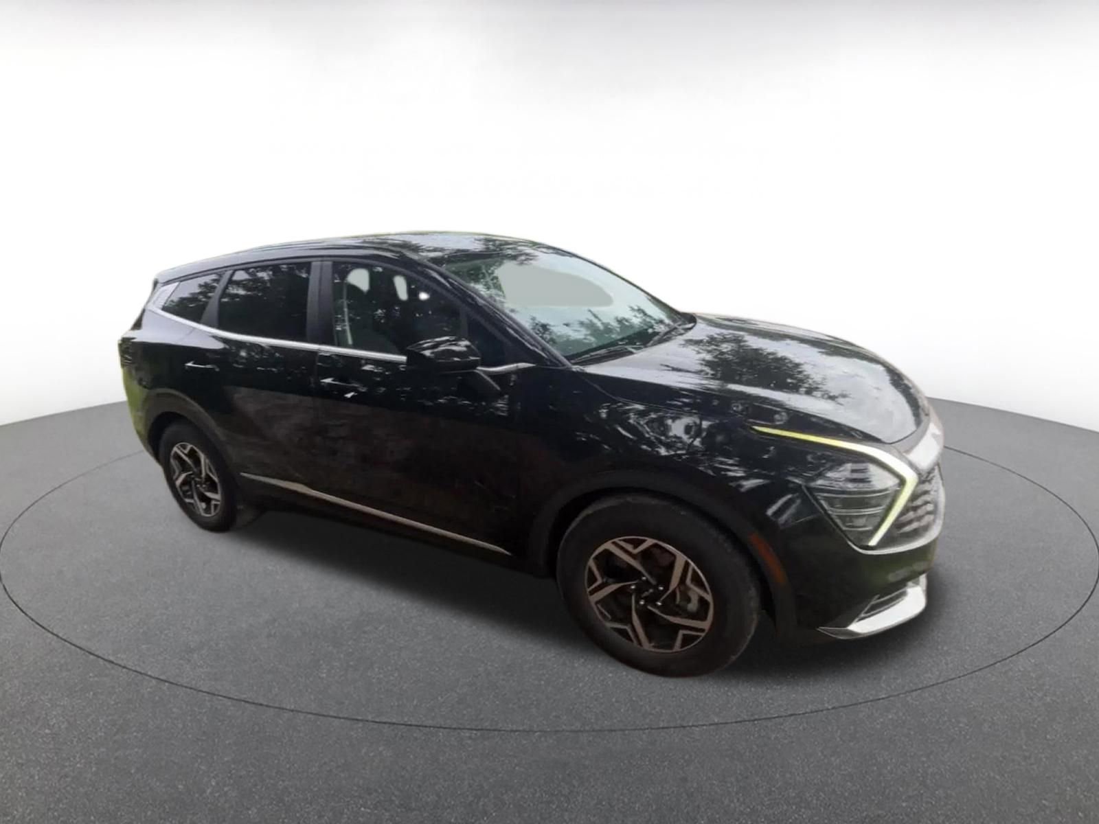 Thumbnail: 2025 Kia Sportage - 2