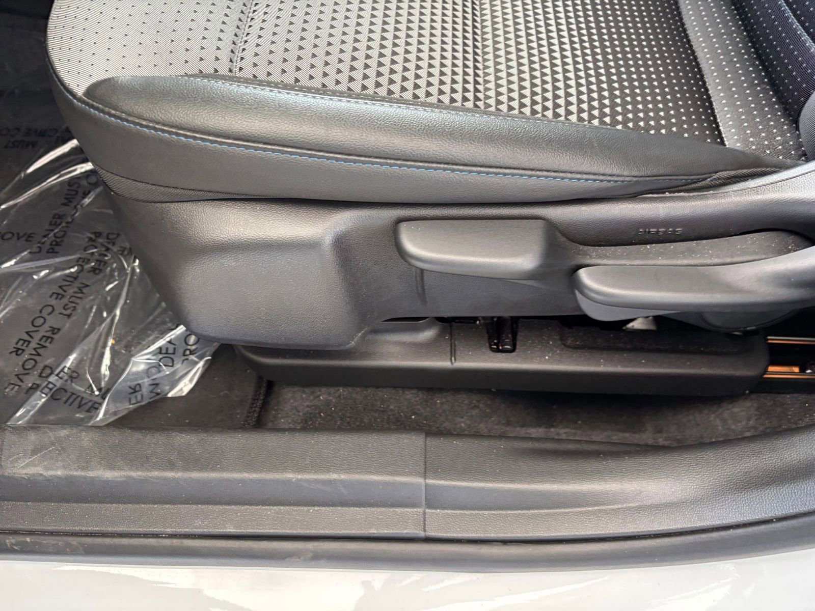 Thumbnail: 2025 Chevrolet Trax - 24