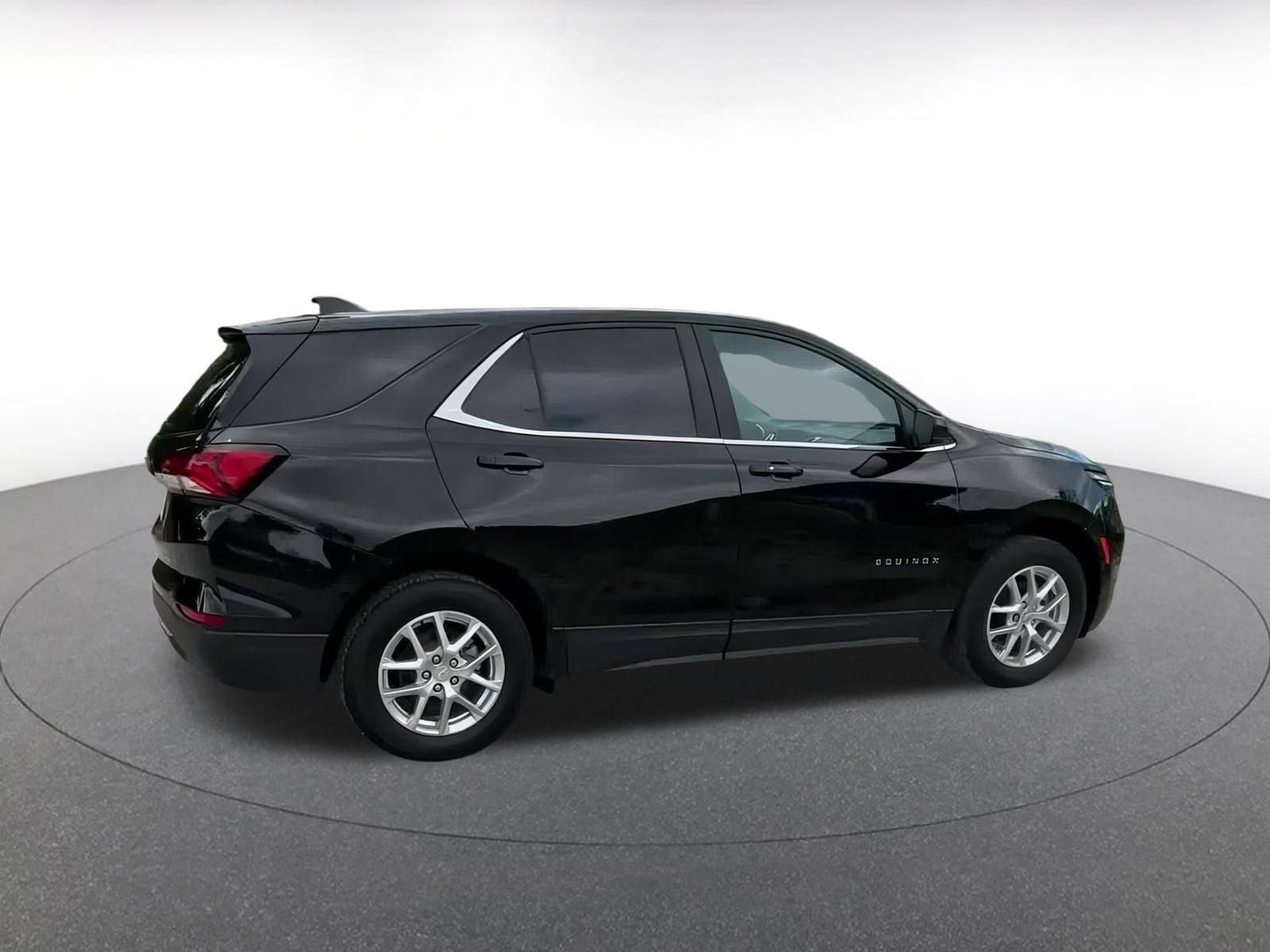 2023 Chevrolet Equinox LT 12