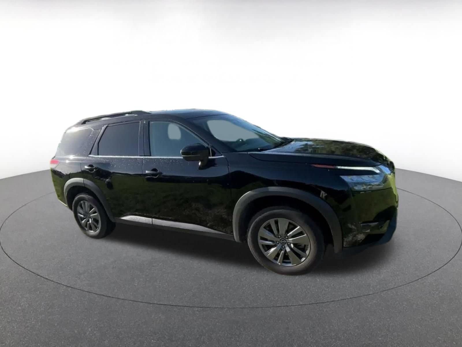 Thumbnail: 2025 Nissan Pathfinder - 2