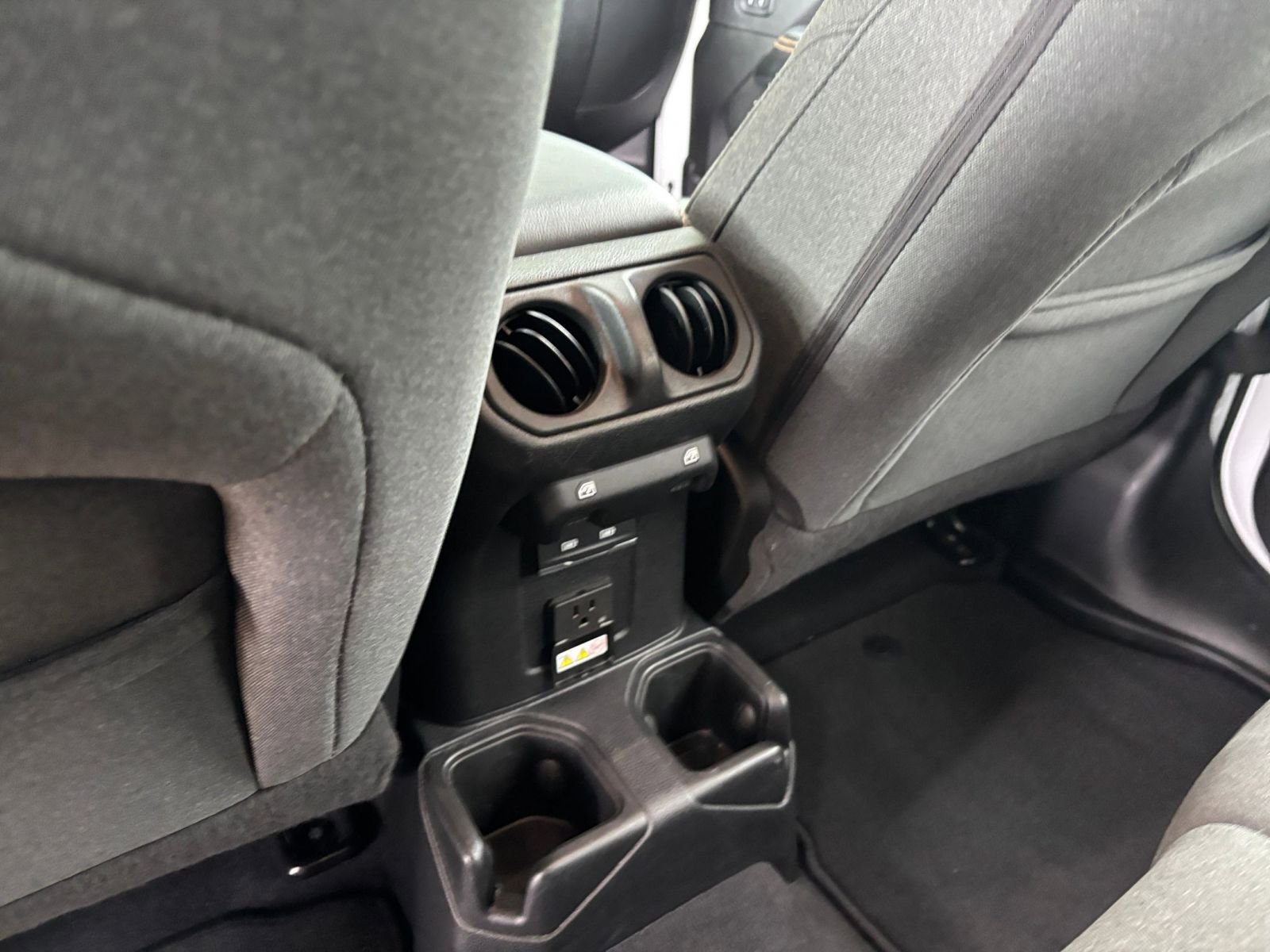 Thumbnail: 2025 Jeep Wrangler - 24